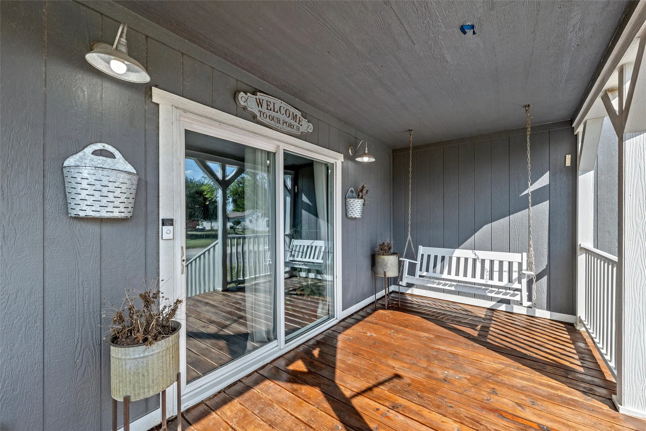 Single Family Residence For Sale in Hill County , 602 S 3rd Street, Abbott, Texas 76621, 3 Bedroom, 2 Bathroom, 2 Garage spaces, 1,976 Sqft, built in 2018, mls#21346710, Real Estate Agent in Abbott, Homes For Sale in Hill county, Homes For Sale in Abbott, Realtor in Abbott Texas, Real Estate Brokerage Independent Realty Texas, Luminita Cordes Realtor
