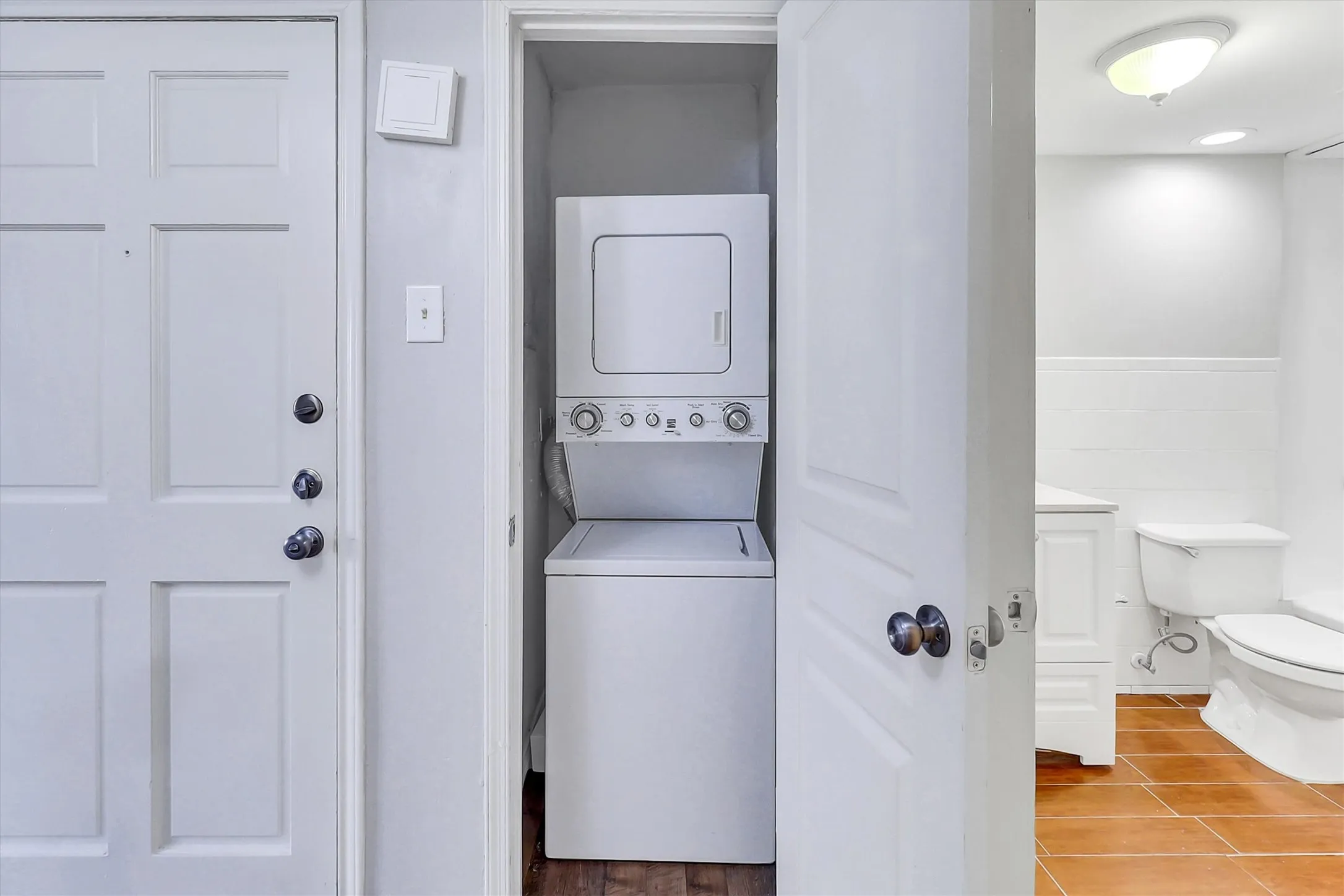 stacked washer dryer