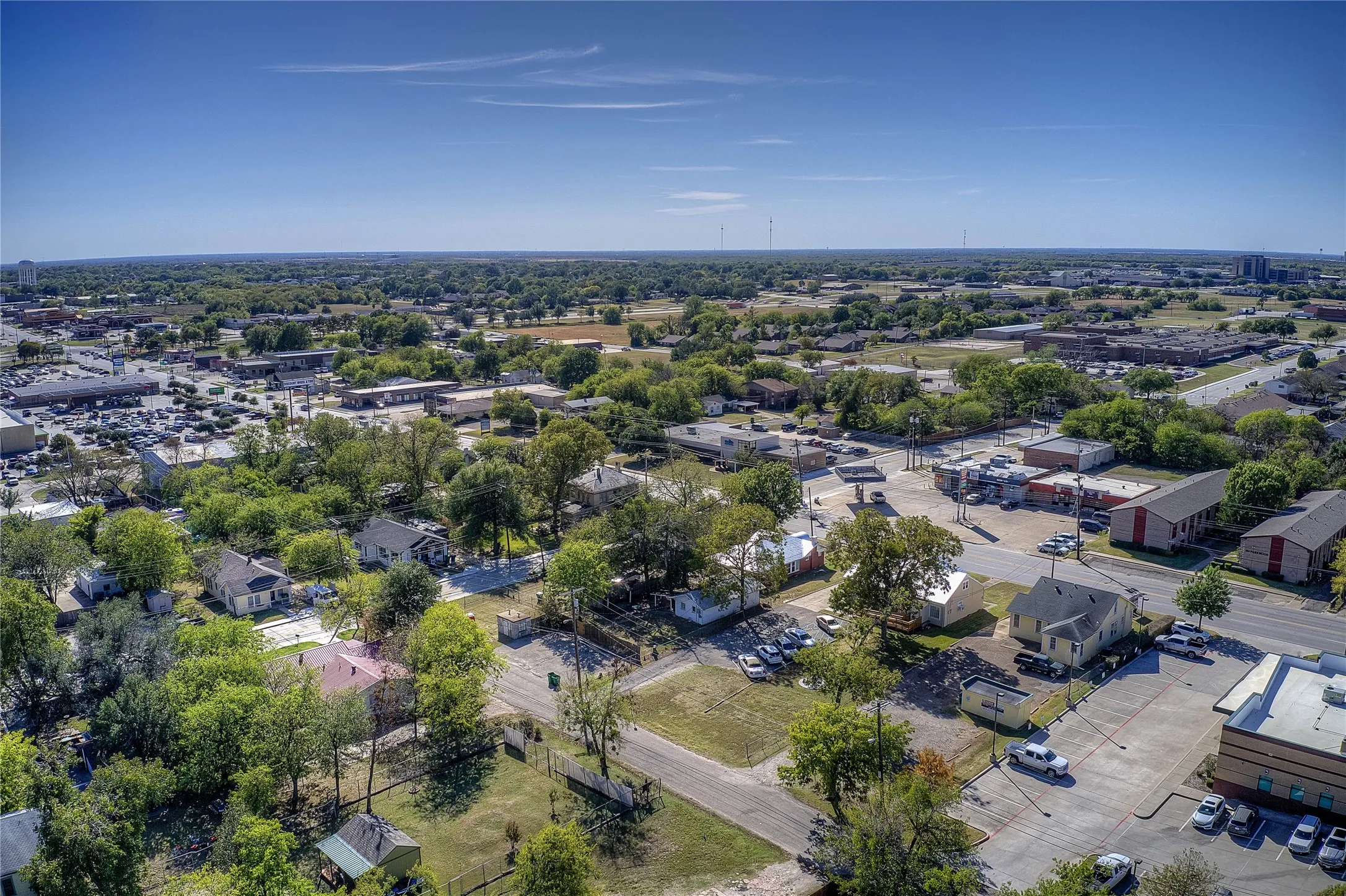 Retail For Sale in Hunt County , 4319 Wesley Street, Greenville, Texas 75401, 0, 0, Garage spaces, 0 Sqft, built in 1940, mls#21326355, Real Estate Agent in Greenville, Homes For Sale in Hunt county, Homes For Sale in Greenville, Realtor in Greenville Texas, Real Estate Brokerage Independent Realty Texas, Luminita Cordes Realtor