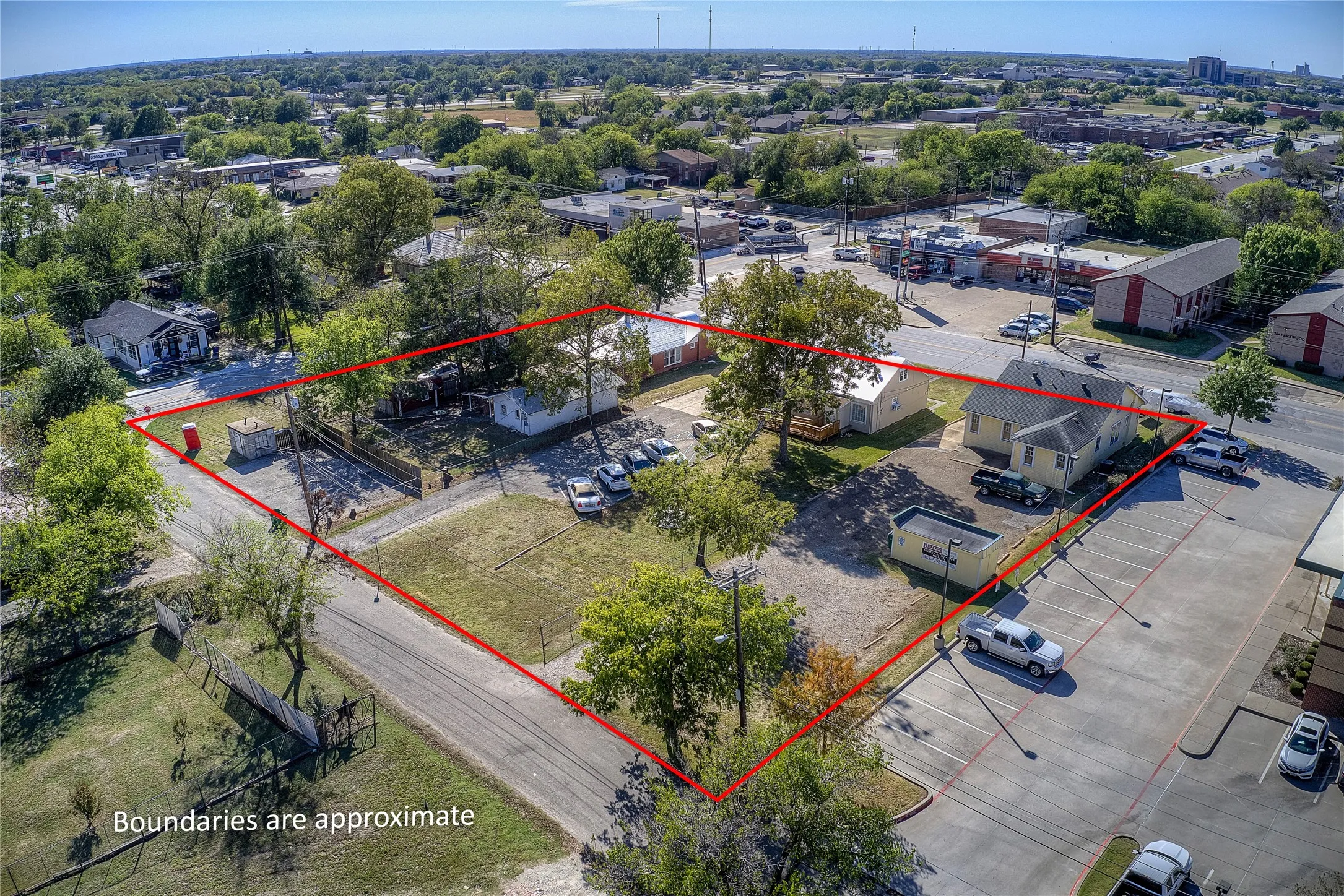 Retail For Sale in Hunt County , 4319 Wesley Street, Greenville, Texas 75401, 0, 0, Garage spaces, 0 Sqft, built in 1940, mls#21326355, Real Estate Agent in Greenville, Homes For Sale in Hunt county, Homes For Sale in Greenville, Realtor in Greenville Texas, Real Estate Brokerage Independent Realty Texas, Luminita Cordes Realtor
