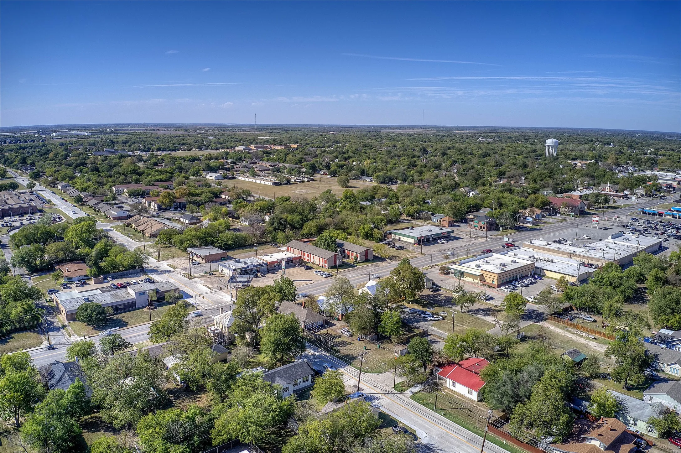 Retail For Sale in Hunt County , 4319 Wesley Street, Greenville, Texas 75401, 0, 0, Garage spaces, 0 Sqft, built in 1940, mls#21326355, Real Estate Agent in Greenville, Homes For Sale in Hunt county, Homes For Sale in Greenville, Realtor in Greenville Texas, Real Estate Brokerage Independent Realty Texas, Luminita Cordes Realtor