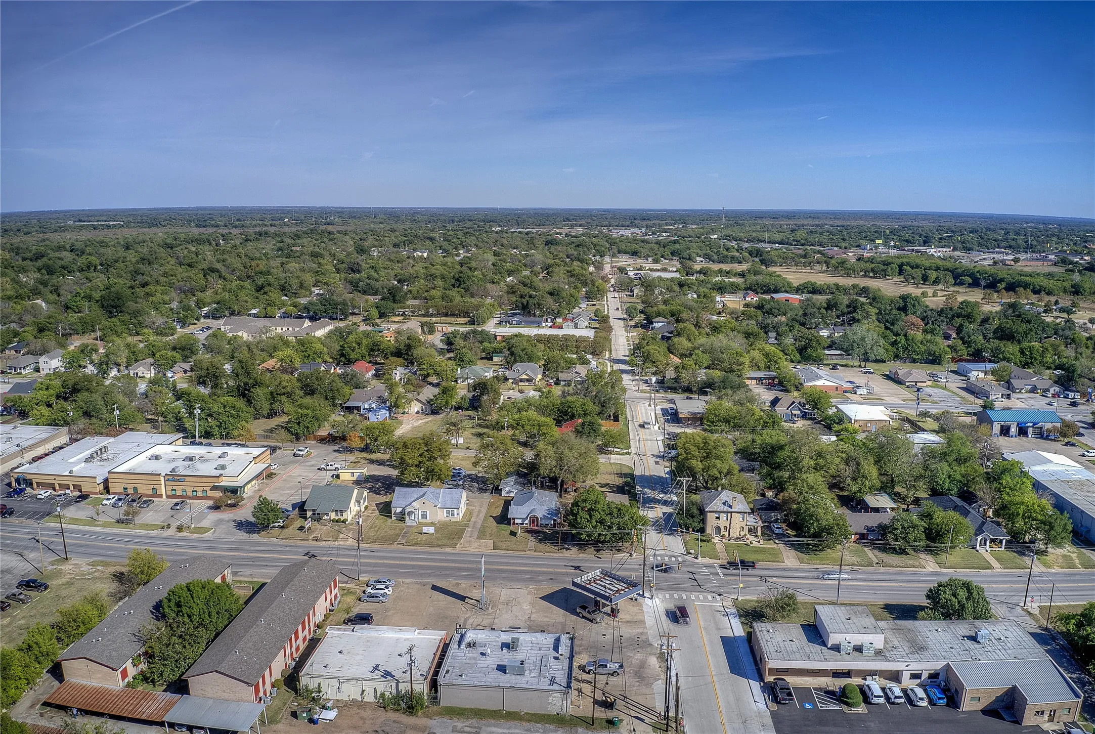 Retail For Sale in Hunt County , 4319 Wesley Street, Greenville, Texas 75401, 0, 0, Garage spaces, 0 Sqft, built in 1940, mls#21326355, Real Estate Agent in Greenville, Homes For Sale in Hunt county, Homes For Sale in Greenville, Realtor in Greenville Texas, Real Estate Brokerage Independent Realty Texas, Luminita Cordes Realtor