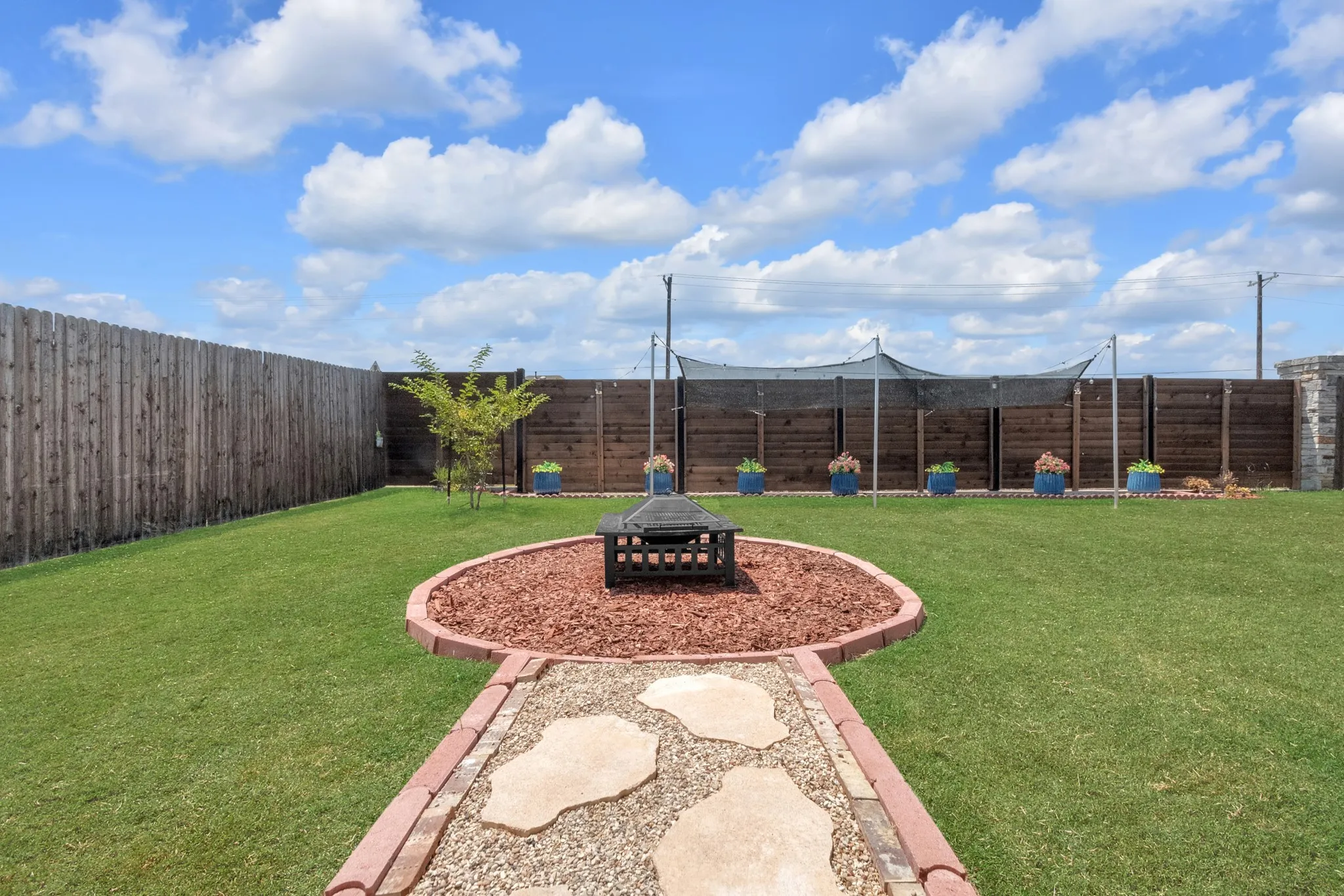 Single Family Residence For Sale in Denton County , 11120 Ranchera Drive, Aubrey, Texas 76227, 3 Bedroom, 2 Bathroom, 2 Garage spaces, 1,706 Sqft, built in 2022, mls#21345049, Real Estate Agent in Aubrey, Homes For Sale in Denton county, Homes For Sale in Aubrey, Realtor in Aubrey Texas, Real Estate Brokerage Independent Realty Texas, Luminita Cordes Realtor
