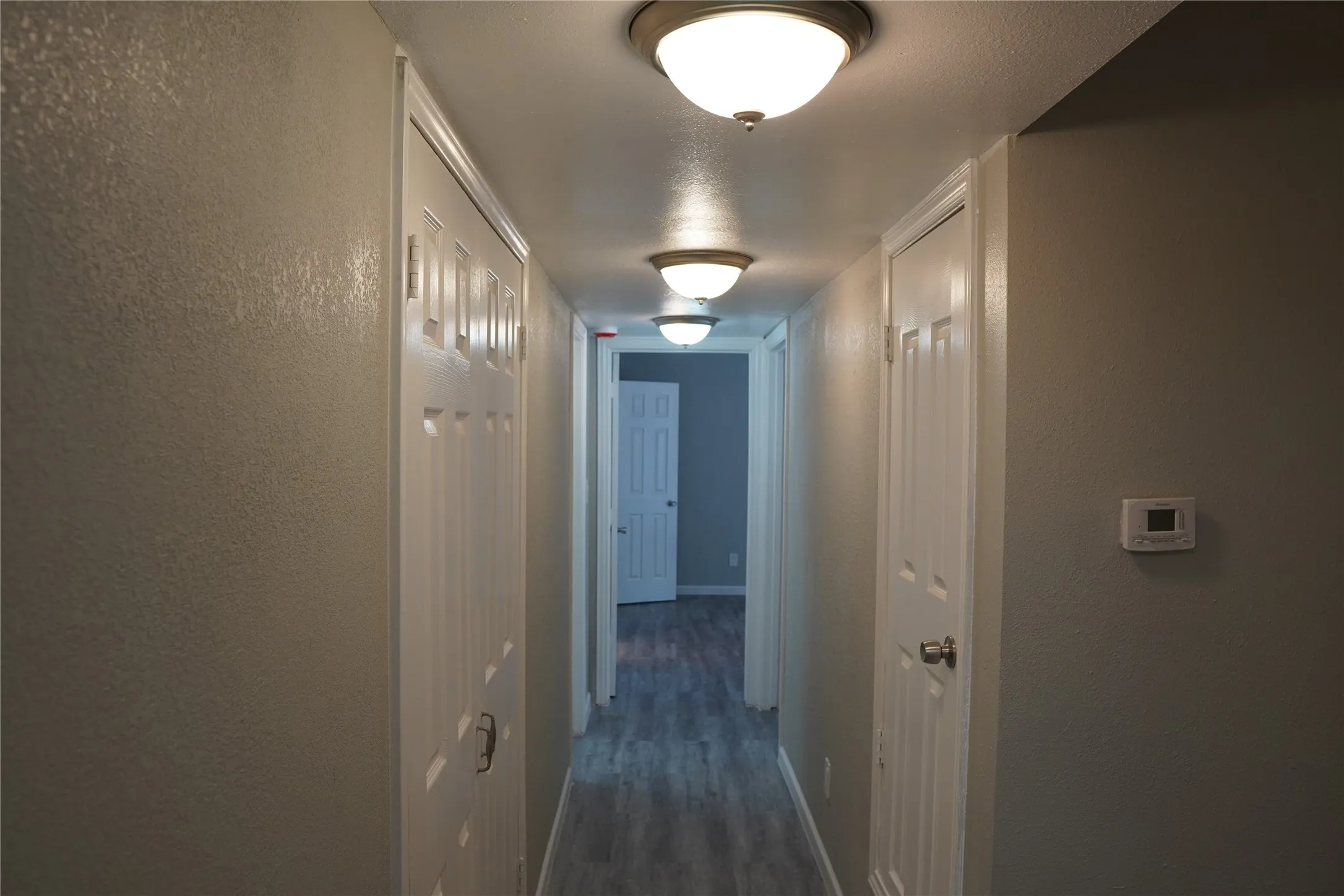 Apartment For Rent in Tarrant County , 6756 Trail Lake Drive B, Fort Worth, Texas 76133, 2 Bedroom, 2 Bathroom, Garage spaces, 1,064 Sqft, built in 1971, mls#21347240, Real Estate Agent in Fort Worth, Homes For Rent in Tarrant county, Homes For Rent in Fort Worth, Realtor in Fort Worth Texas, Real Estate Brokerage Independent Realty Texas, Luminita Cordes Realtor