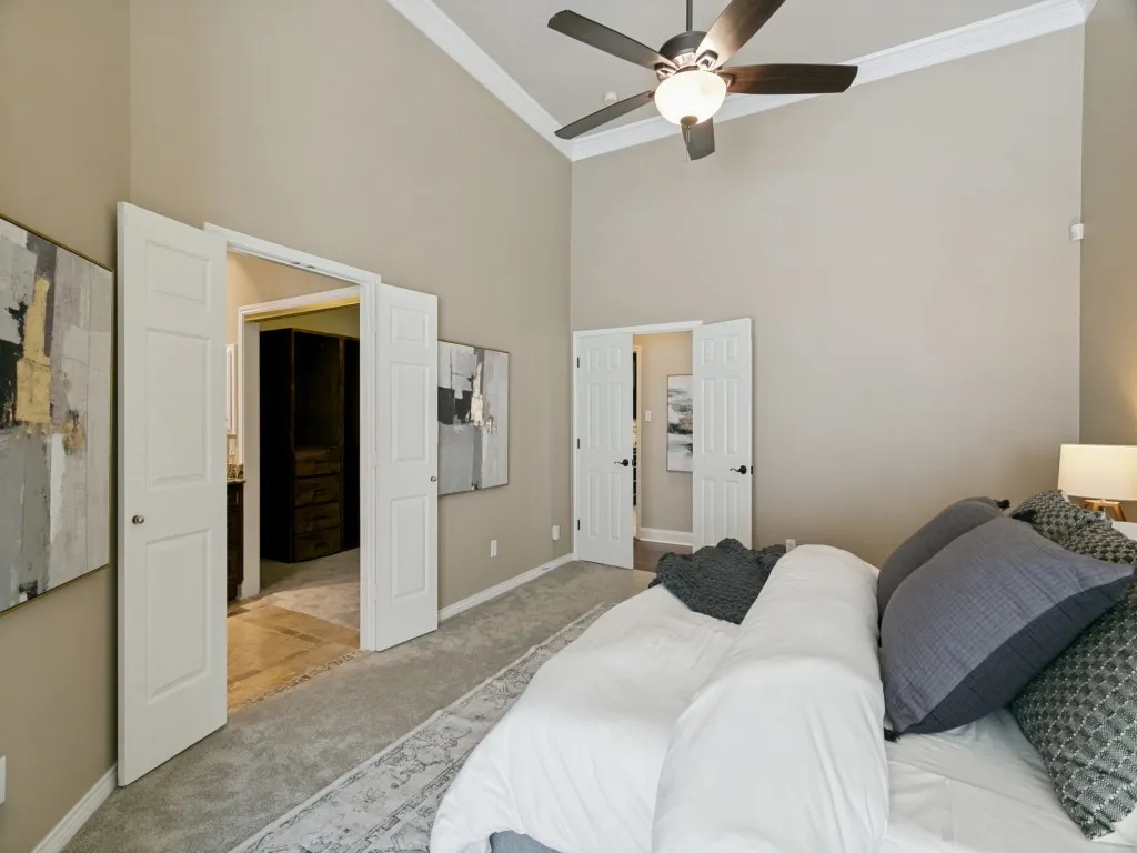 Single Family Residence For Sale in Dallas County , 8605 Wellington Point Drive, Irving, Texas 75063, 3 Bedroom, 2 Bathroom, 2 Garage spaces, 1,911 Sqft, built in 1993, mls#21345908, Real Estate Agent in Irving, Homes For Sale in Dallas county, Homes For Sale in Irving, Realtor in Irving Texas, Real Estate Brokerage Independent Realty Texas, Luminita Cordes Realtor