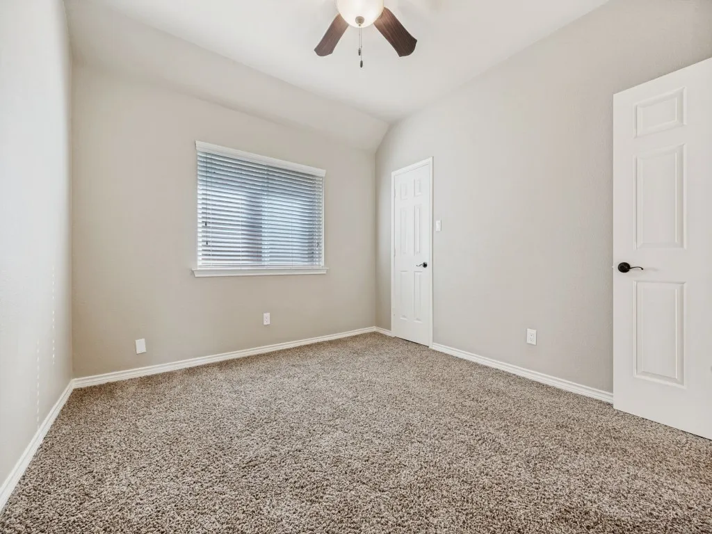 Single Family Residence For Sale in Dallas County , 8605 Wellington Point Drive, Irving, Texas 75063, 3 Bedroom, 2 Bathroom, 2 Garage spaces, 1,911 Sqft, built in 1993, mls#21345908, Real Estate Agent in Irving, Homes For Sale in Dallas county, Homes For Sale in Irving, Realtor in Irving Texas, Real Estate Brokerage Independent Realty Texas, Luminita Cordes Realtor