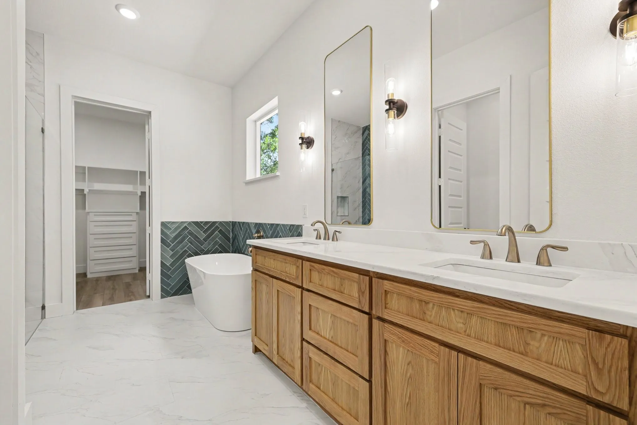 Single Family Residence For Sale in Dallas County , 3804 De Maggio Avenue, Dallas, Texas 75210, 3 Bedroom, 2 Bathroom, 2 Garage spaces, 1,818 Sqft, built in 2026, mls#21334137, Real Estate Agent in Dallas, Homes For Sale in Dallas county, Homes For Sale in Dallas, Realtor in Dallas Texas, Real Estate Brokerage Independent Realty Texas, Luminita Cordes Realtor