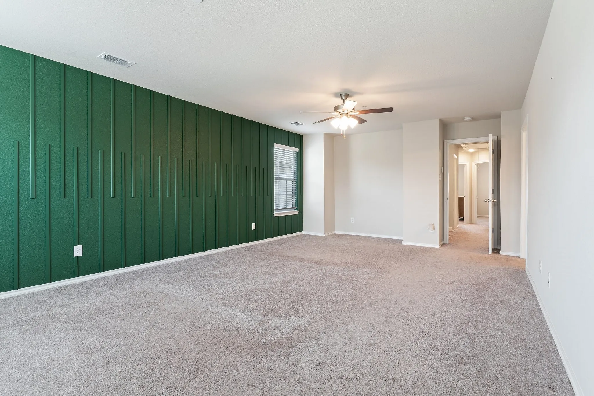 Single Family Residence For Rent in Dallas County , 2833 Bellflower Drive, Mesquite, Texas 75150, 3 Bedroom, 3 Bathroom, 2 Garage spaces, 1,764 Sqft, built in 2021, mls#21347236, Real Estate Agent in Mesquite, Homes For Rent in Dallas county, Homes For Rent in Mesquite, Realtor in Mesquite Texas, Real Estate Brokerage Independent Realty Texas, Luminita Cordes Realtor