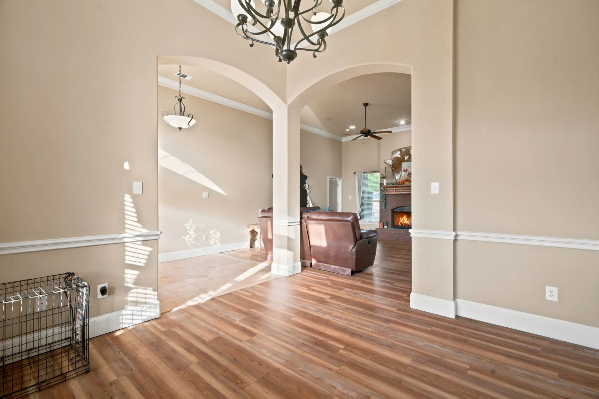 Single Family Residence For Sale in Parker County , 148 Fossil Rock Drive, Azle, Texas 76020, 3 Bedroom, 2 Bathroom, 3 Garage spaces, 1,964 Sqft, built in 2006, mls#21345537, Real Estate Agent in Azle, Homes For Sale in Parker county, Homes For Sale in Azle, Realtor in Azle Texas, Real Estate Brokerage Independent Realty Texas, Luminita Cordes Realtor