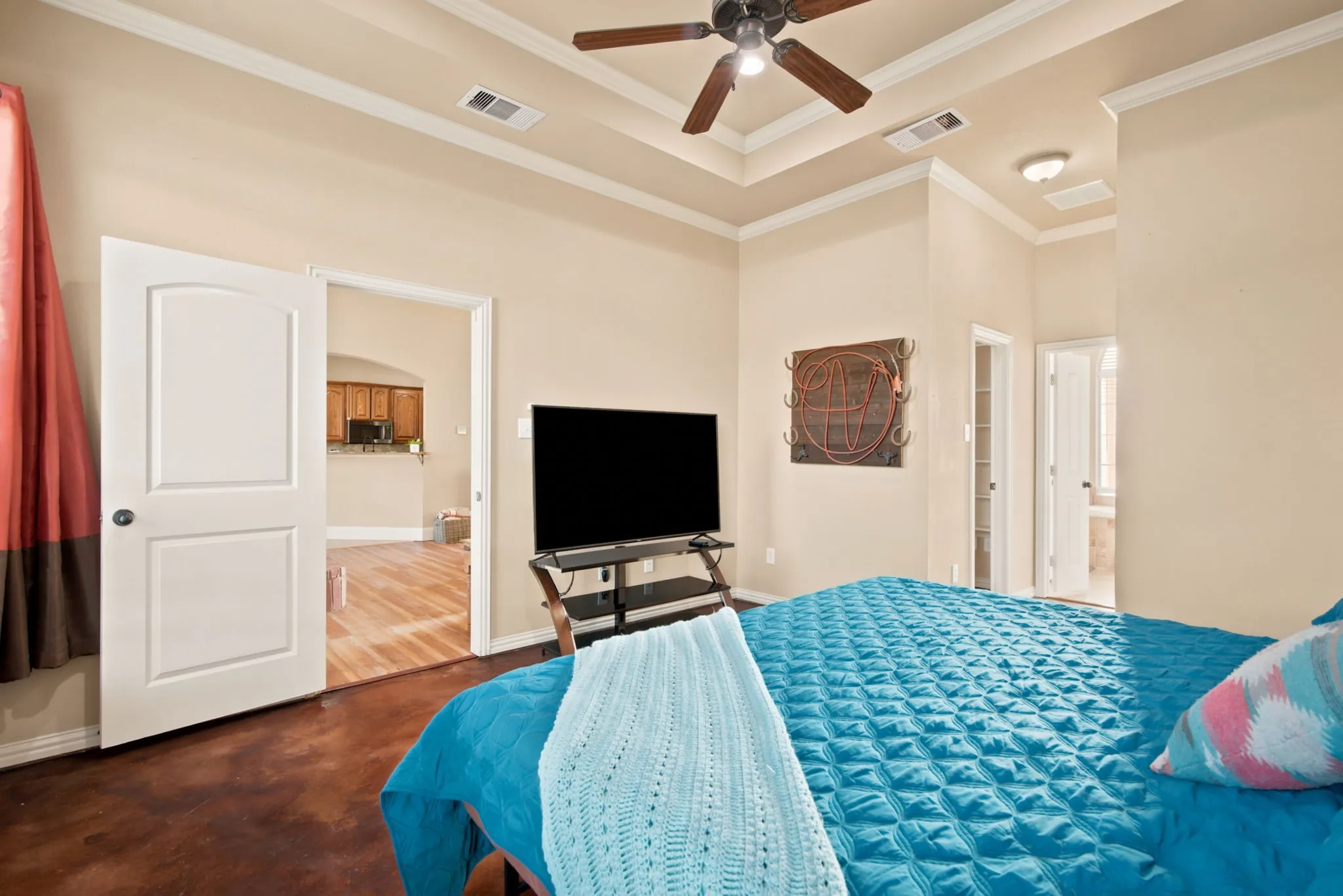 Single Family Residence For Sale in Parker County , 148 Fossil Rock Drive, Azle, Texas 76020, 3 Bedroom, 2 Bathroom, 3 Garage spaces, 1,964 Sqft, built in 2006, mls#21345537, Real Estate Agent in Azle, Homes For Sale in Parker county, Homes For Sale in Azle, Realtor in Azle Texas, Real Estate Brokerage Independent Realty Texas, Luminita Cordes Realtor