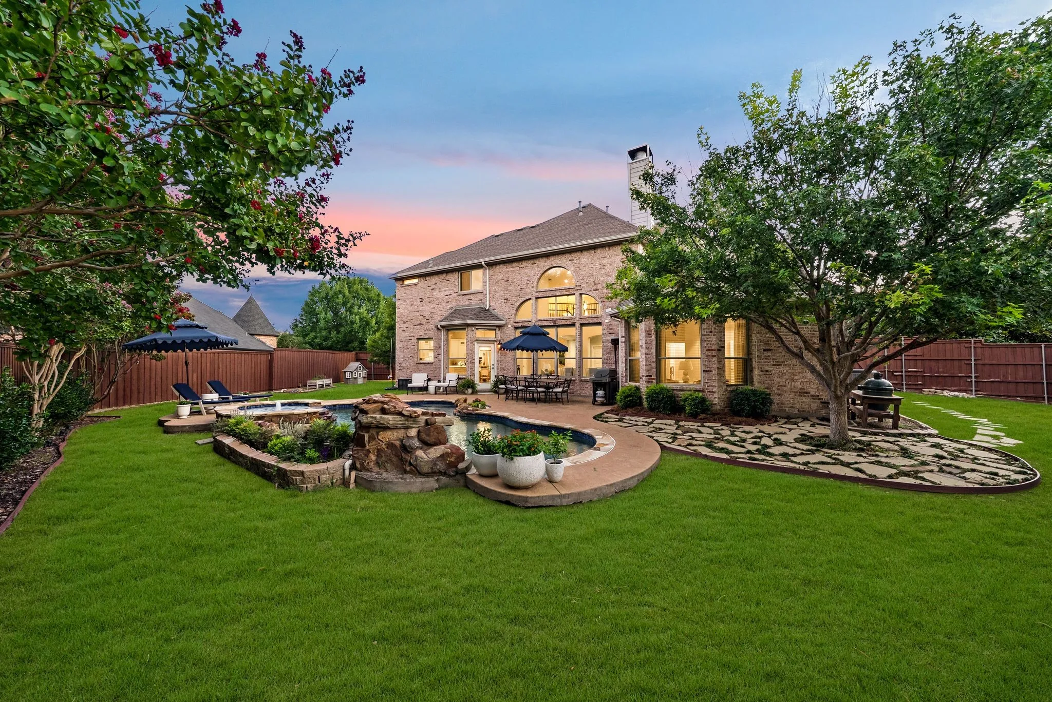 Single Family Residence For Sale in Collin County , 15692 Atkins Lane, Frisco, Texas 75035, 5 Bedroom, 4 Bathroom, 3 Garage spaces, 3,789 Sqft, built in 2004, mls#21337926, Real Estate Agent in Frisco, Homes For Sale in Collin county, Homes For Sale in Frisco, Realtor in Frisco Texas, Real Estate Brokerage Independent Realty Texas, Luminita Cordes Realtor