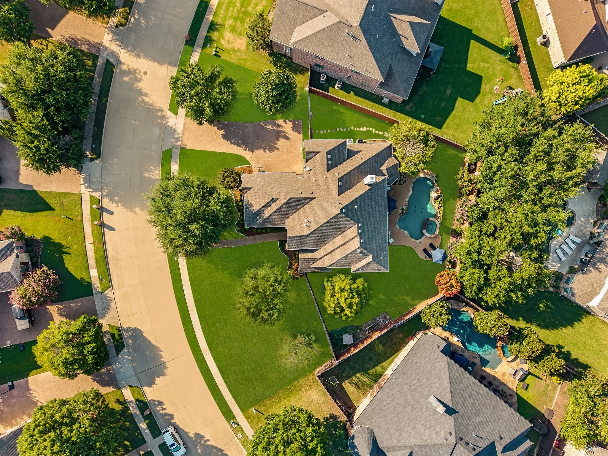 Single Family Residence For Sale in Collin County , 15692 Atkins Lane, Frisco, Texas 75035, 5 Bedroom, 4 Bathroom, 3 Garage spaces, 3,789 Sqft, built in 2004, mls#21337926, Real Estate Agent in Frisco, Homes For Sale in Collin county, Homes For Sale in Frisco, Realtor in Frisco Texas, Real Estate Brokerage Independent Realty Texas, Luminita Cordes Realtor