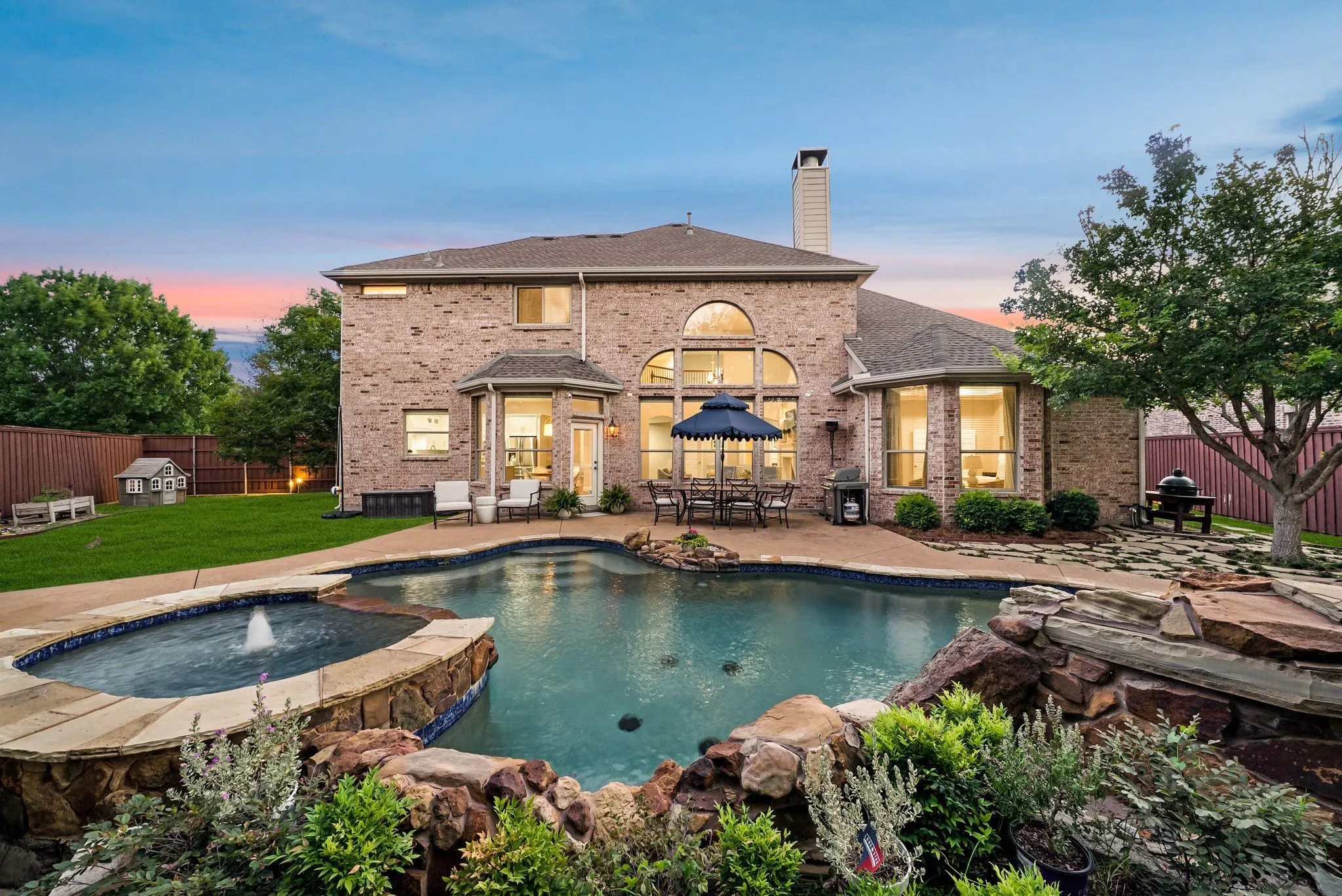 Single Family Residence For Sale in Collin County , 15692 Atkins Lane, Frisco, Texas 75035, 5 Bedroom, 4 Bathroom, 3 Garage spaces, 3,789 Sqft, built in 2004, mls#21337926, Real Estate Agent in Frisco, Homes For Sale in Collin county, Homes For Sale in Frisco, Realtor in Frisco Texas, Real Estate Brokerage Independent Realty Texas, Luminita Cordes Realtor