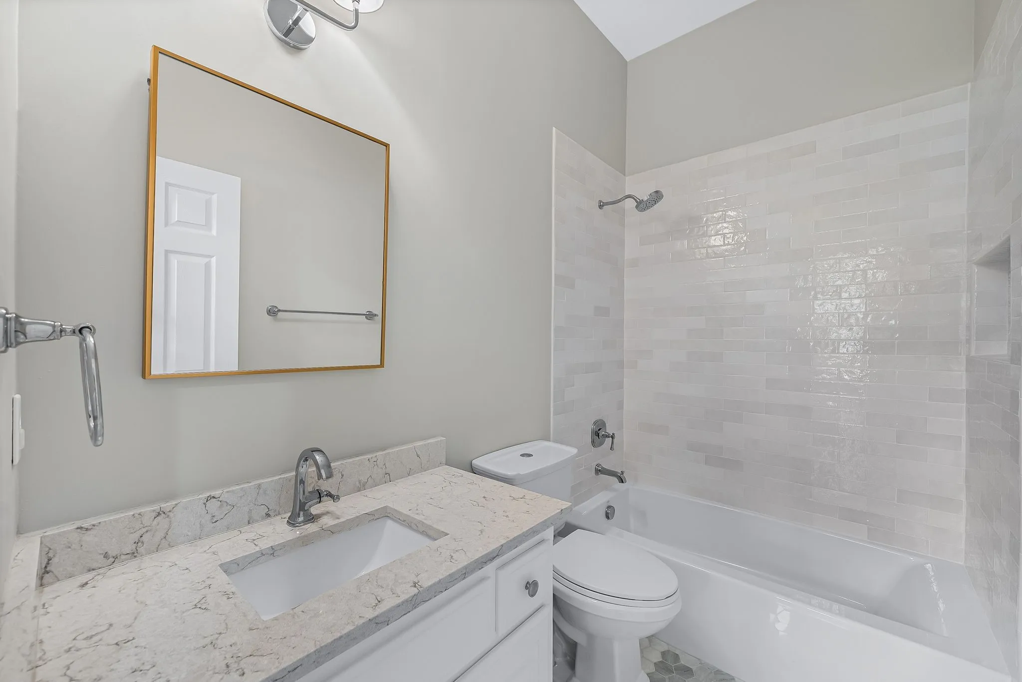 Single Family Residence For Sale in Collin County , 15692 Atkins Lane, Frisco, Texas 75035, 5 Bedroom, 4 Bathroom, 3 Garage spaces, 3,789 Sqft, built in 2004, mls#21337926, Real Estate Agent in Frisco, Homes For Sale in Collin county, Homes For Sale in Frisco, Realtor in Frisco Texas, Real Estate Brokerage Independent Realty Texas, Luminita Cordes Realtor