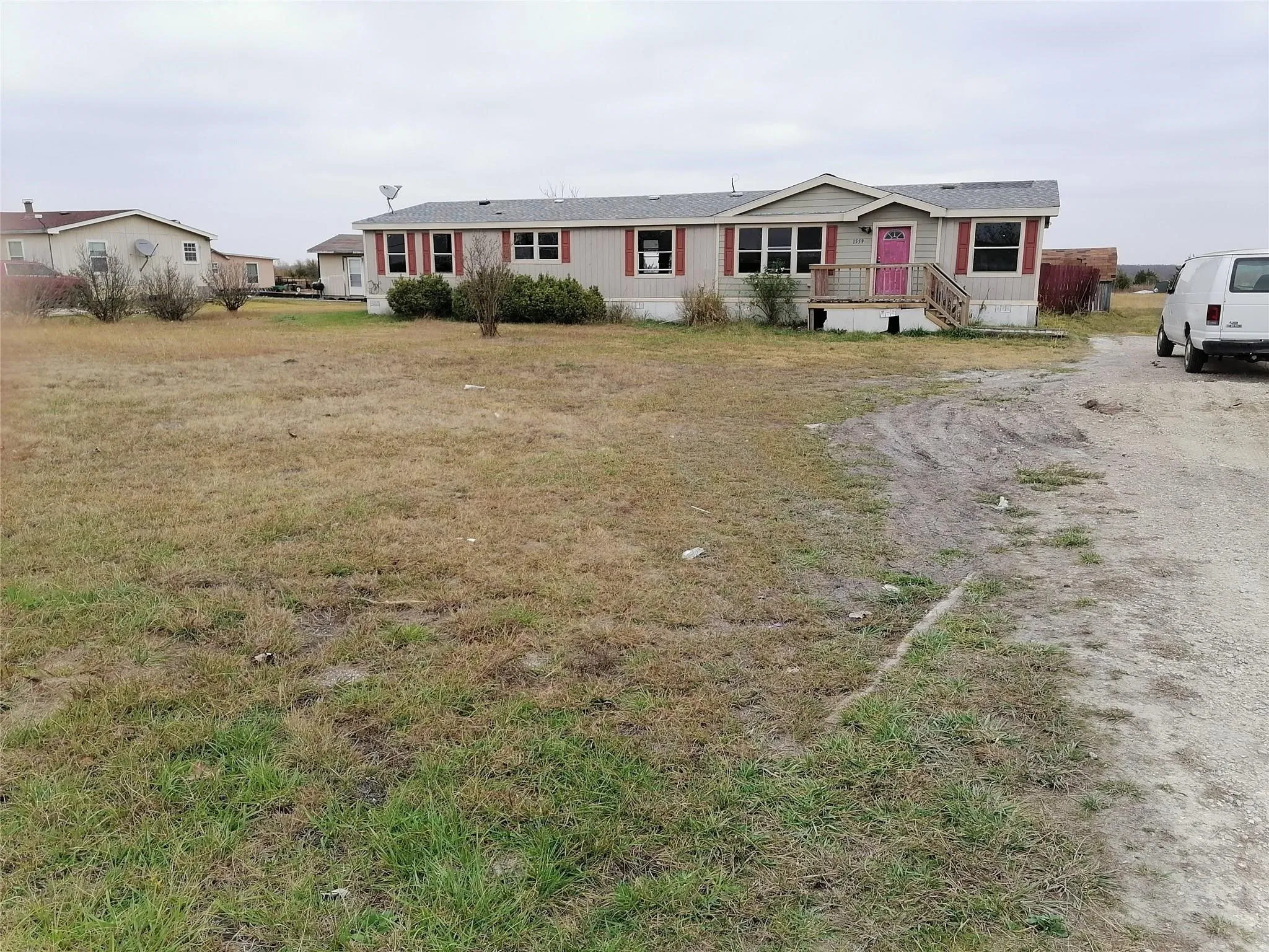 Mobile Home For Sale in Collin County , 1559 County Road 697, Farmersville, Texas 75442, 4 Bedroom, 2 Bathroom, Garage spaces, 2,432 Sqft, built in 2002, mls#21347294, Real Estate Agent in Farmersville, Homes For Sale in Collin county, Homes For Sale in Farmersville, Realtor in Farmersville Texas, Real Estate Brokerage Independent Realty Texas, Luminita Cordes Realtor