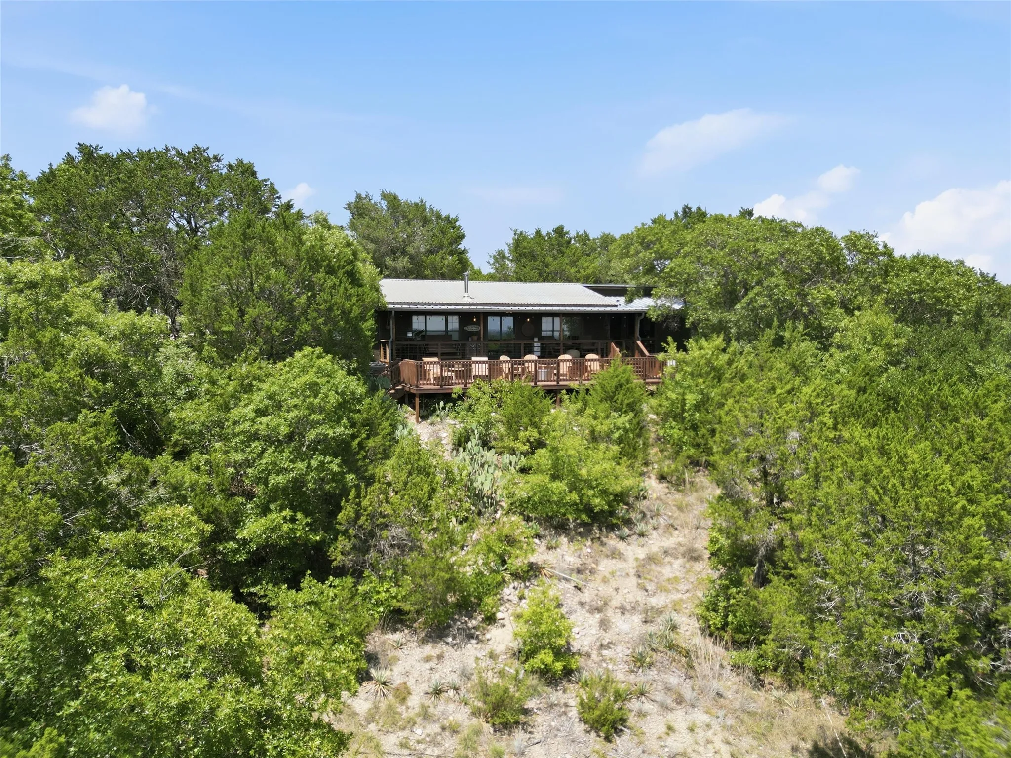 Single Family Residence For Sale in Hood County , 4800 Rock Church Highway, Tolar, Texas 76476, 3 Bedroom, 2 Bathroom, 3 Garage spaces, 1,792 Sqft, built in 1997, mls#21347020, Real Estate Agent in Tolar, Homes For Sale in Hood county, Homes For Sale in Tolar, Realtor in Tolar Texas, Real Estate Brokerage Independent Realty Texas, Luminita Cordes Realtor