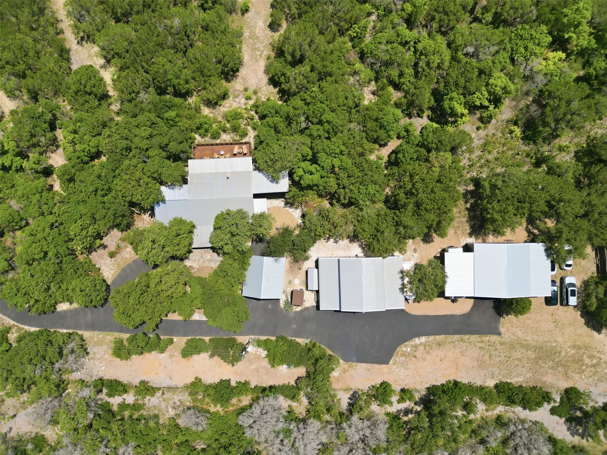 Single Family Residence For Sale in Hood County , 4800 Rock Church Highway, Tolar, Texas 76476, 3 Bedroom, 2 Bathroom, 3 Garage spaces, 1,792 Sqft, built in 1997, mls#21347020, Real Estate Agent in Tolar, Homes For Sale in Hood county, Homes For Sale in Tolar, Realtor in Tolar Texas, Real Estate Brokerage Independent Realty Texas, Luminita Cordes Realtor