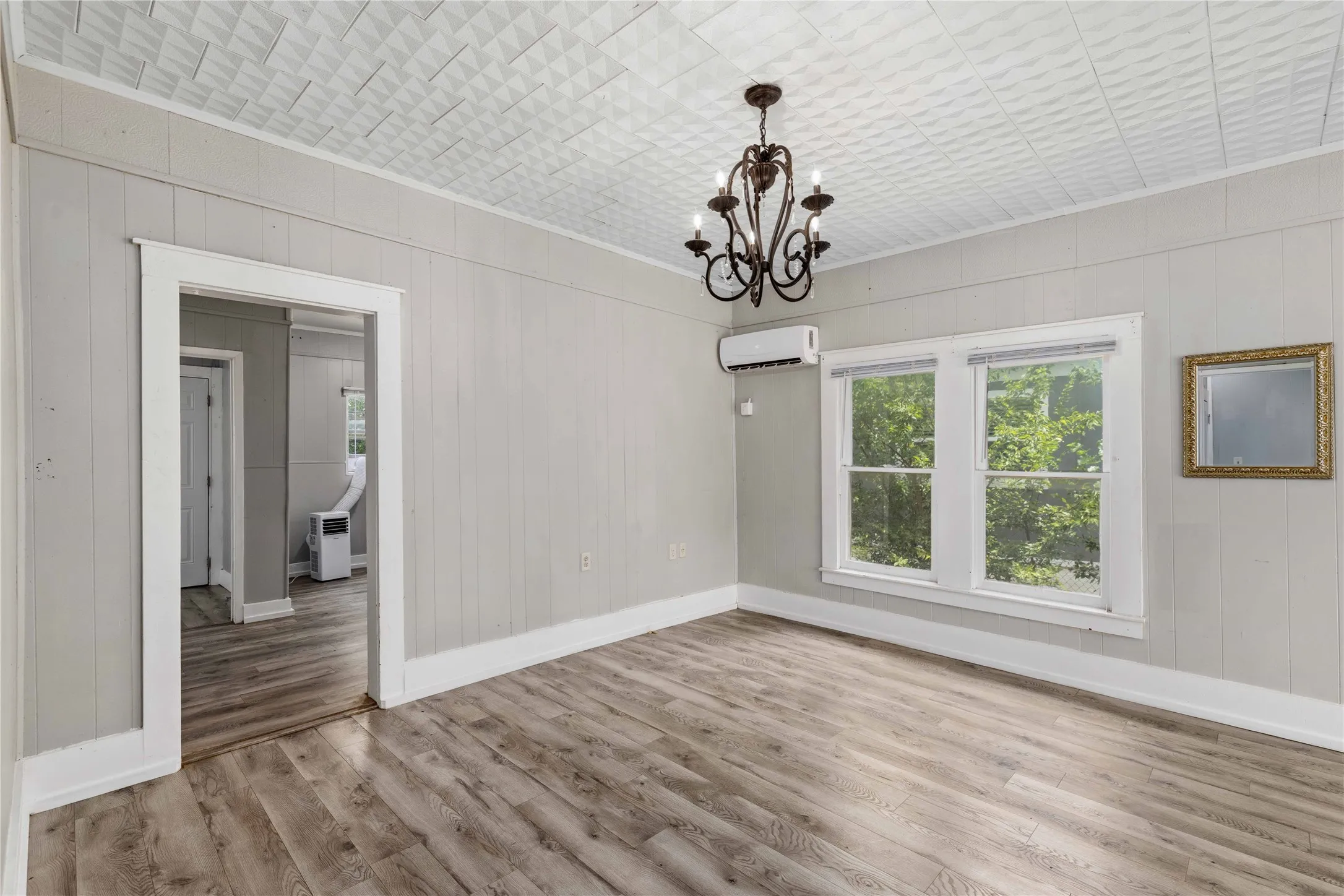 Single Family Residence For Sale in Brown County , 1317 Avenue C, Brownwood, Texas 76801, 2 Bedroom, 2 Bathroom, Garage spaces, 1,162 Sqft, built in 0, mls#21345982, Real Estate Agent in Brownwood, Homes For Sale in Brown county, Homes For Sale in Brownwood, Realtor in Brownwood Texas, Real Estate Brokerage Independent Realty Texas, Luminita Cordes Realtor