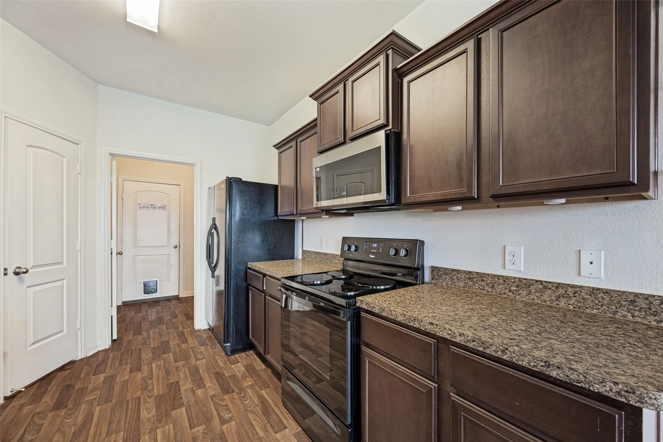 Single Family Residence For Sale in Grayson County , 1802 Douglas Street, Howe, Texas 75459, 4 Bedroom, 3 Bathroom, 2 Garage spaces, 2,091 Sqft, built in 2016, mls#21346848, Real Estate Agent in Howe, Homes For Sale in Grayson county, Homes For Sale in Howe, Realtor in Howe Texas, Real Estate Brokerage Independent Realty Texas, Luminita Cordes Realtor