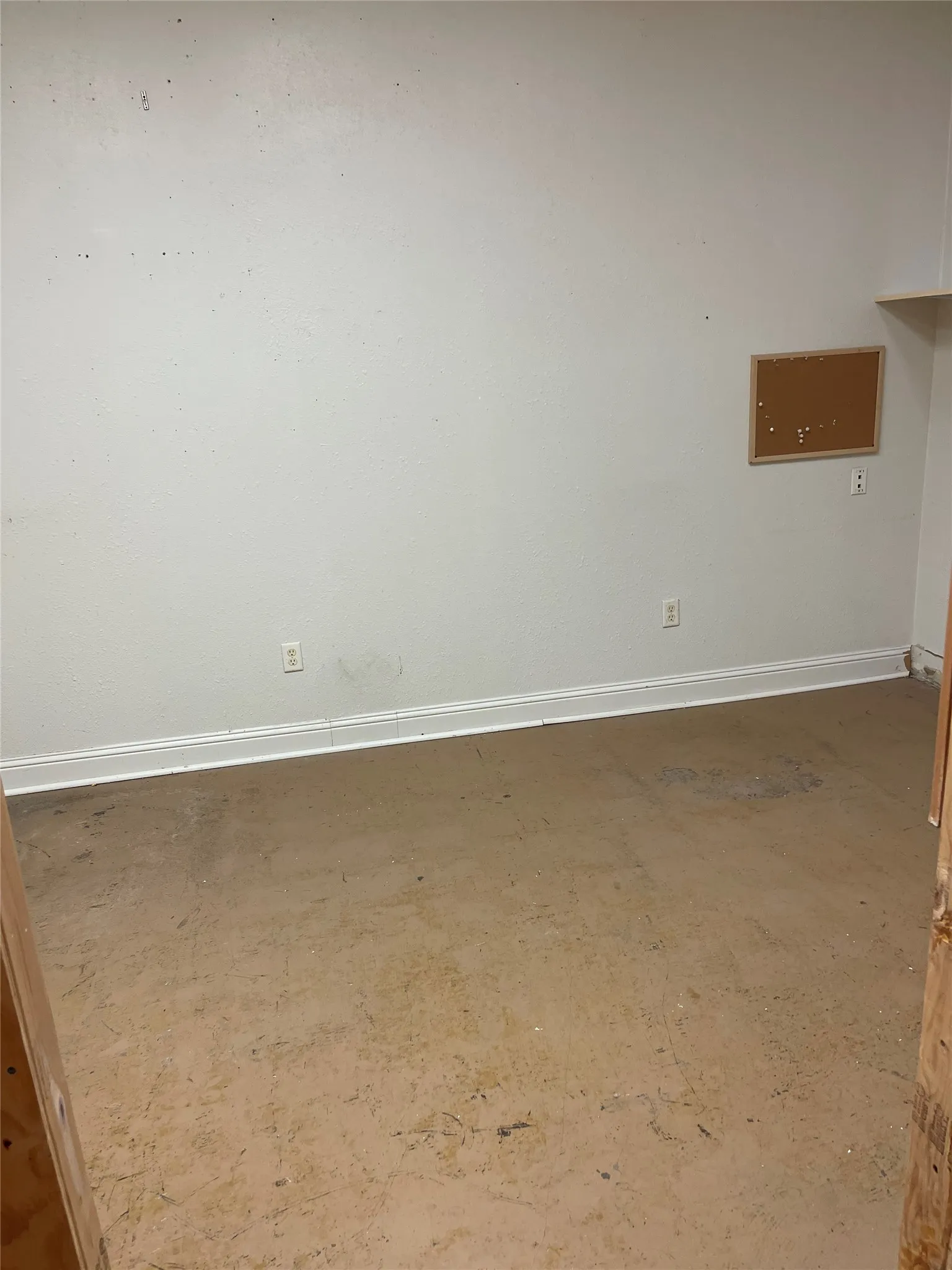 Retail For Rent in Wise County , 919 Halsell, Bridgeport, Texas 76426, 0, 0, Garage spaces, 0 Sqft, built in 1970, Price $2,225, mls#21347304, Real Estate Agent in Bridgeport, Homes For Rent in Wise county, Homes For Rent in Bridgeport, Realtor in Bridgeport Texas, Real Estate Brokerage Independent Realty Texas, Luminita Cordes Realtor