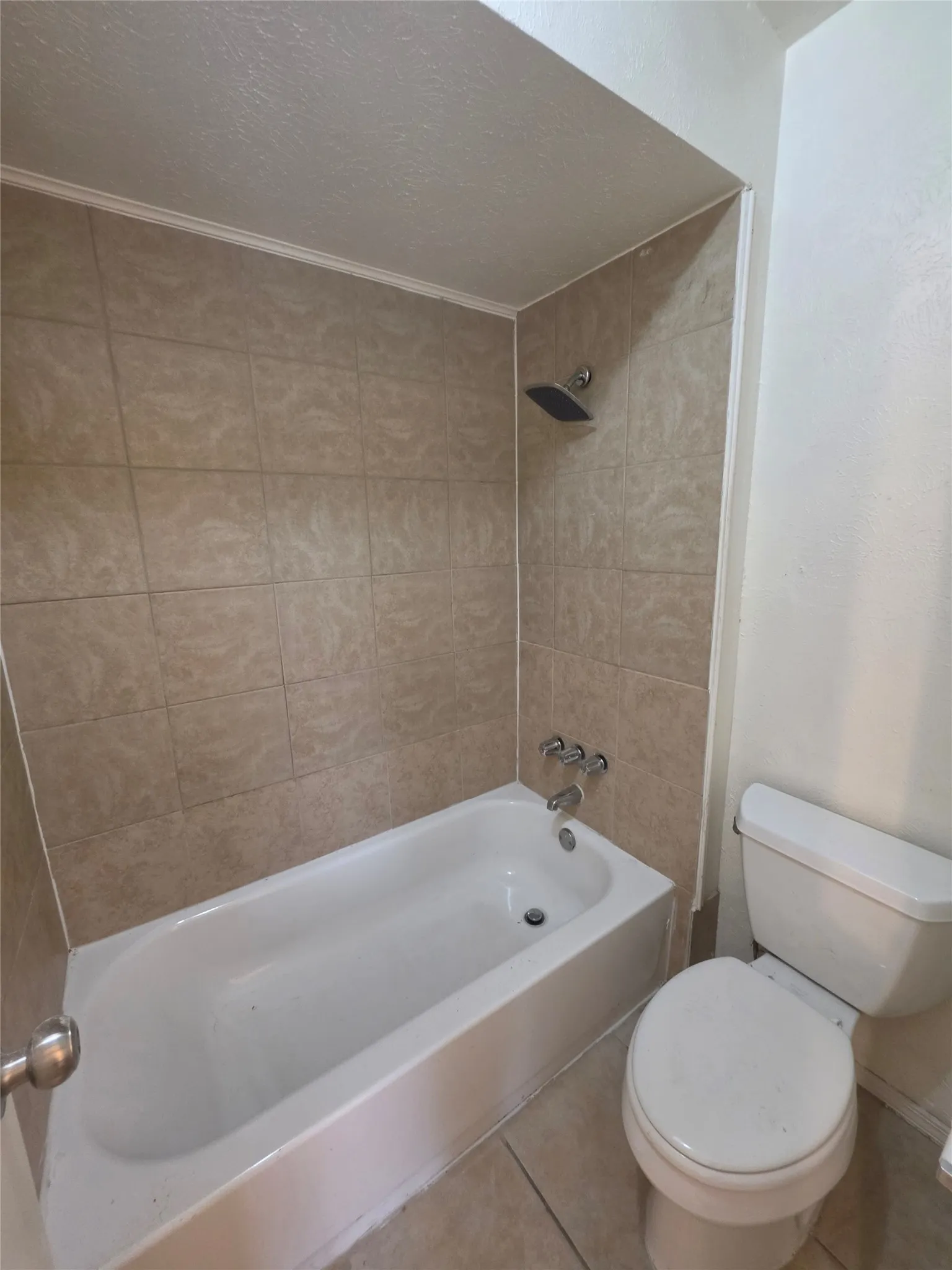 Single Family Residence For Rent in Dallas County , 2604 Candleberry Drive, Mesquite, Texas 75149, 3 Bedroom, 2 Bathroom, 2 Garage spaces, 1,348 Sqft, built in 1967, mls#21347314, Real Estate Agent in Mesquite, Homes For Rent in Dallas county, Homes For Rent in Mesquite, Realtor in Mesquite Texas, Real Estate Brokerage Independent Realty Texas, Luminita Cordes Realtor