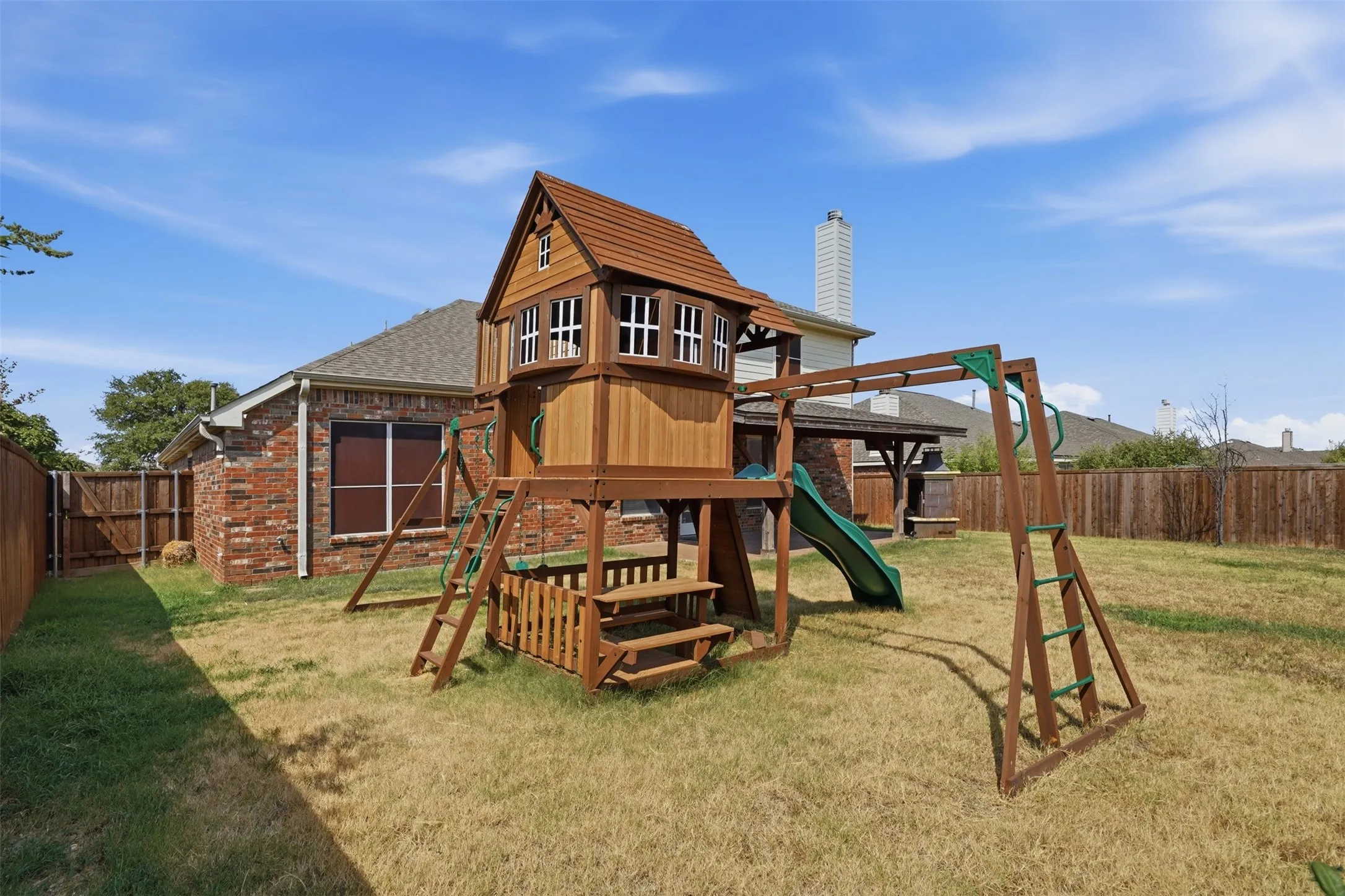 Single Family Residence For Rent in Collin County , 404 Tarpan Trail, Celina, Texas 75009, 5 Bedroom, 4 Bathroom, 2 Garage spaces, 2,852 Sqft, built in 2005, mls#21343653, Real Estate Agent in Celina, Homes For Rent in Collin county, Homes For Rent in Celina, Realtor in Celina Texas, Real Estate Brokerage Independent Realty Texas, Luminita Cordes Realtor