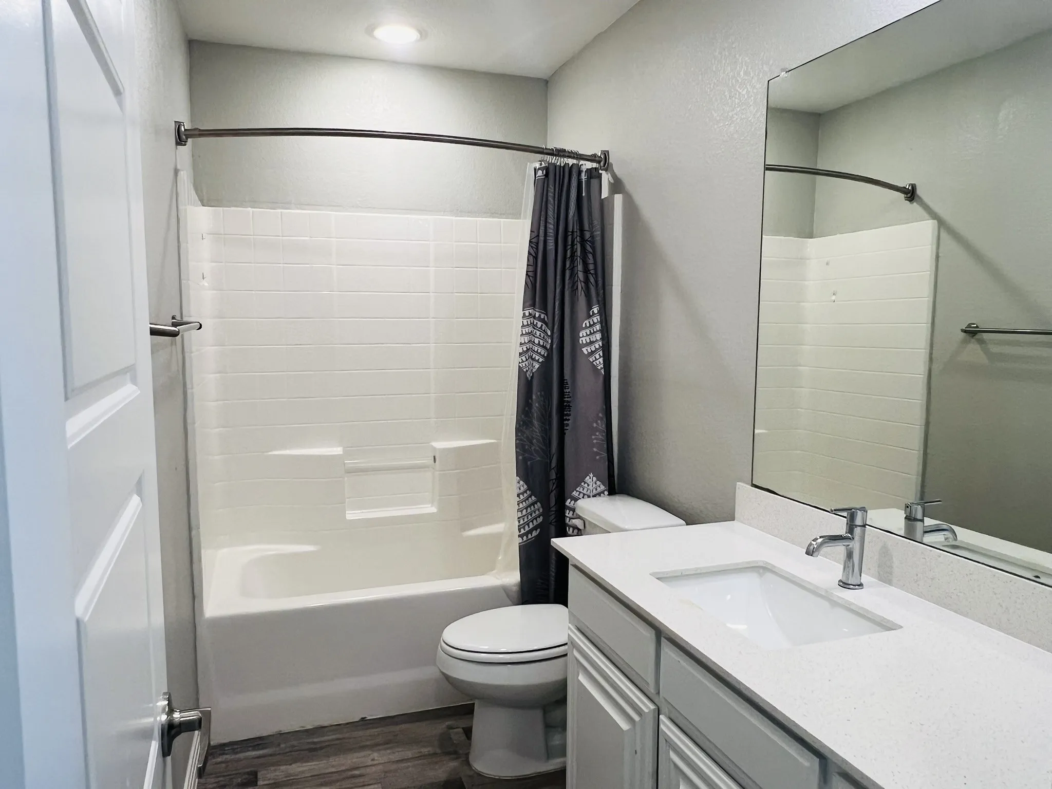 Single Family Residence For Rent in Tarrant County , 1516 Powder Horn Lane, Arlington, Texas 76018, 3 Bedroom, 2 Bathroom, 2 Garage spaces, 1,600 Sqft, built in 2002, mls#21345741, Real Estate Agent in Arlington, Homes For Rent in Tarrant county, Homes For Rent in Arlington, Realtor in Arlington Texas, Real Estate Brokerage Independent Realty Texas, Luminita Cordes Realtor