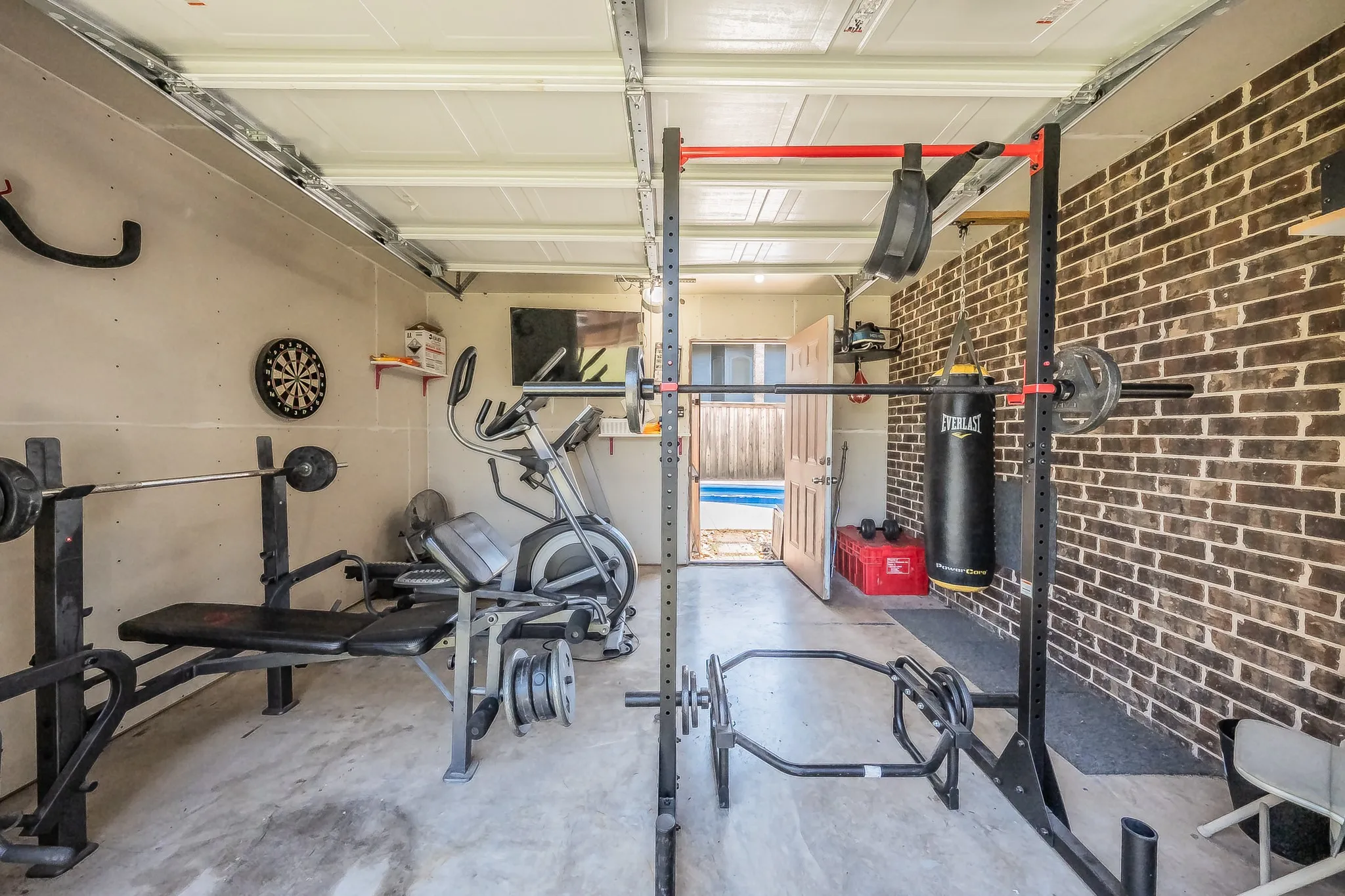 Single Family Residence For Sale in Tarrant County , 309 Garden Path Lane, Mansfield, Texas 76063, 5 Bedroom, 4 Bathroom, 2 Garage spaces, 3,321 Sqft, built in 2012, mls#21346492, Real Estate Agent in Mansfield, Homes For Sale in Tarrant county, Homes For Sale in Mansfield, Realtor in Mansfield Texas, Real Estate Brokerage Independent Realty Texas, Luminita Cordes Realtor