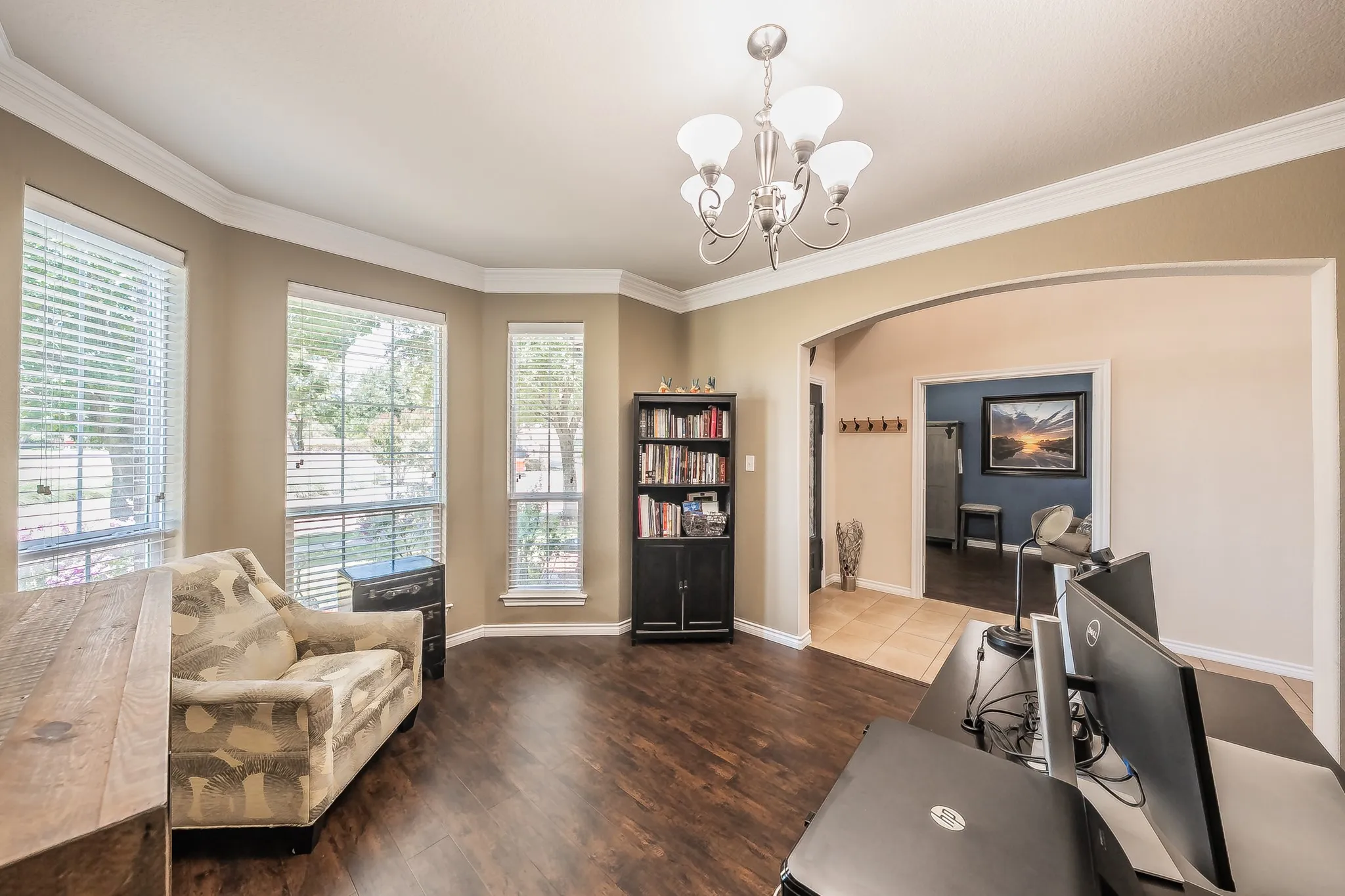 Single Family Residence For Sale in Tarrant County , 309 Garden Path Lane, Mansfield, Texas 76063, 5 Bedroom, 4 Bathroom, 2 Garage spaces, 3,321 Sqft, built in 2012, mls#21346492, Real Estate Agent in Mansfield, Homes For Sale in Tarrant county, Homes For Sale in Mansfield, Realtor in Mansfield Texas, Real Estate Brokerage Independent Realty Texas, Luminita Cordes Realtor