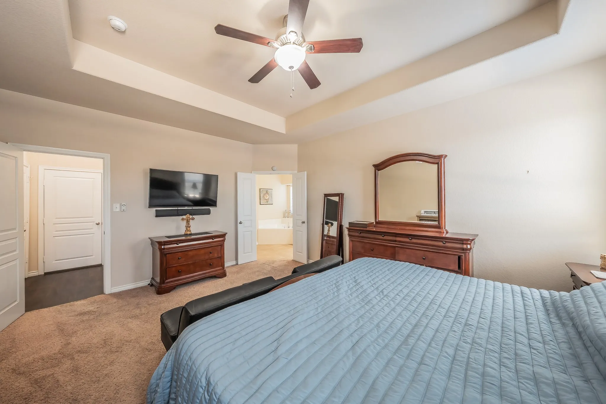 Single Family Residence For Sale in Tarrant County , 309 Garden Path Lane, Mansfield, Texas 76063, 5 Bedroom, 4 Bathroom, 2 Garage spaces, 3,321 Sqft, built in 2012, mls#21346492, Real Estate Agent in Mansfield, Homes For Sale in Tarrant county, Homes For Sale in Mansfield, Realtor in Mansfield Texas, Real Estate Brokerage Independent Realty Texas, Luminita Cordes Realtor