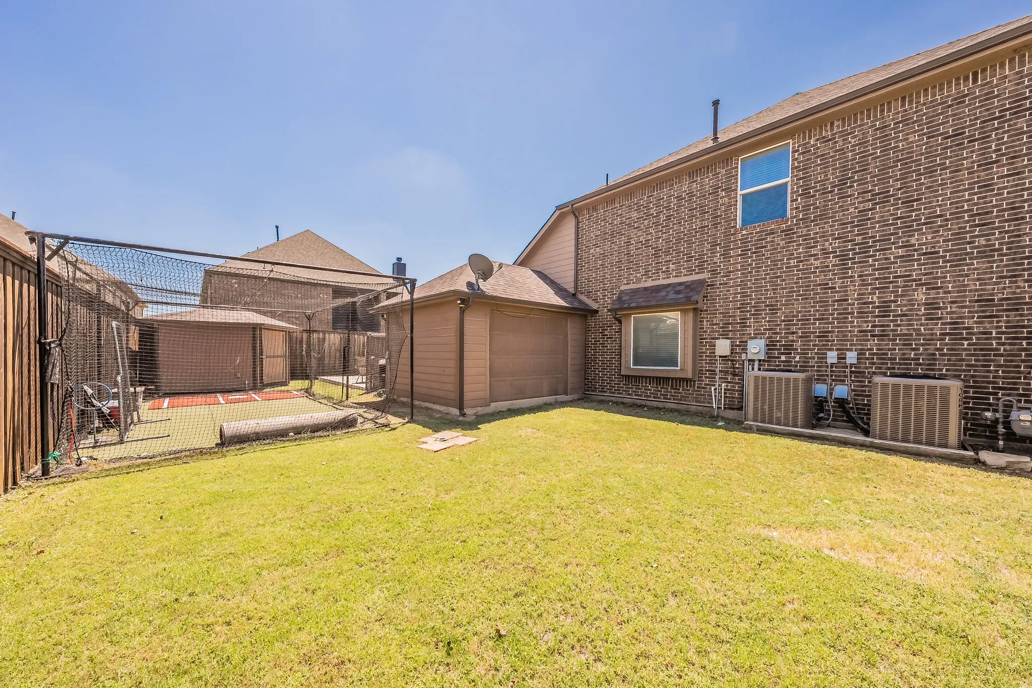 Single Family Residence For Sale in Tarrant County , 309 Garden Path Lane, Mansfield, Texas 76063, 5 Bedroom, 4 Bathroom, 2 Garage spaces, 3,321 Sqft, built in 2012, mls#21346492, Real Estate Agent in Mansfield, Homes For Sale in Tarrant county, Homes For Sale in Mansfield, Realtor in Mansfield Texas, Real Estate Brokerage Independent Realty Texas, Luminita Cordes Realtor