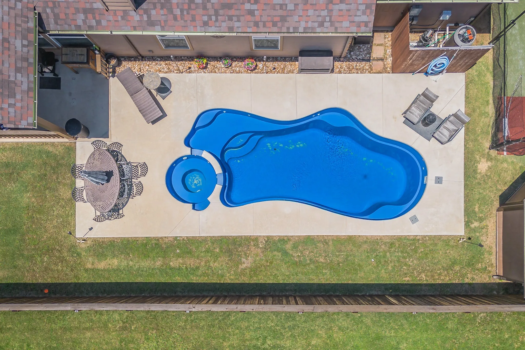 Single Family Residence For Sale in Tarrant County , 309 Garden Path Lane, Mansfield, Texas 76063, 5 Bedroom, 4 Bathroom, 2 Garage spaces, 3,321 Sqft, built in 2012, mls#21346492, Real Estate Agent in Mansfield, Homes For Sale in Tarrant county, Homes For Sale in Mansfield, Realtor in Mansfield Texas, Real Estate Brokerage Independent Realty Texas, Luminita Cordes Realtor