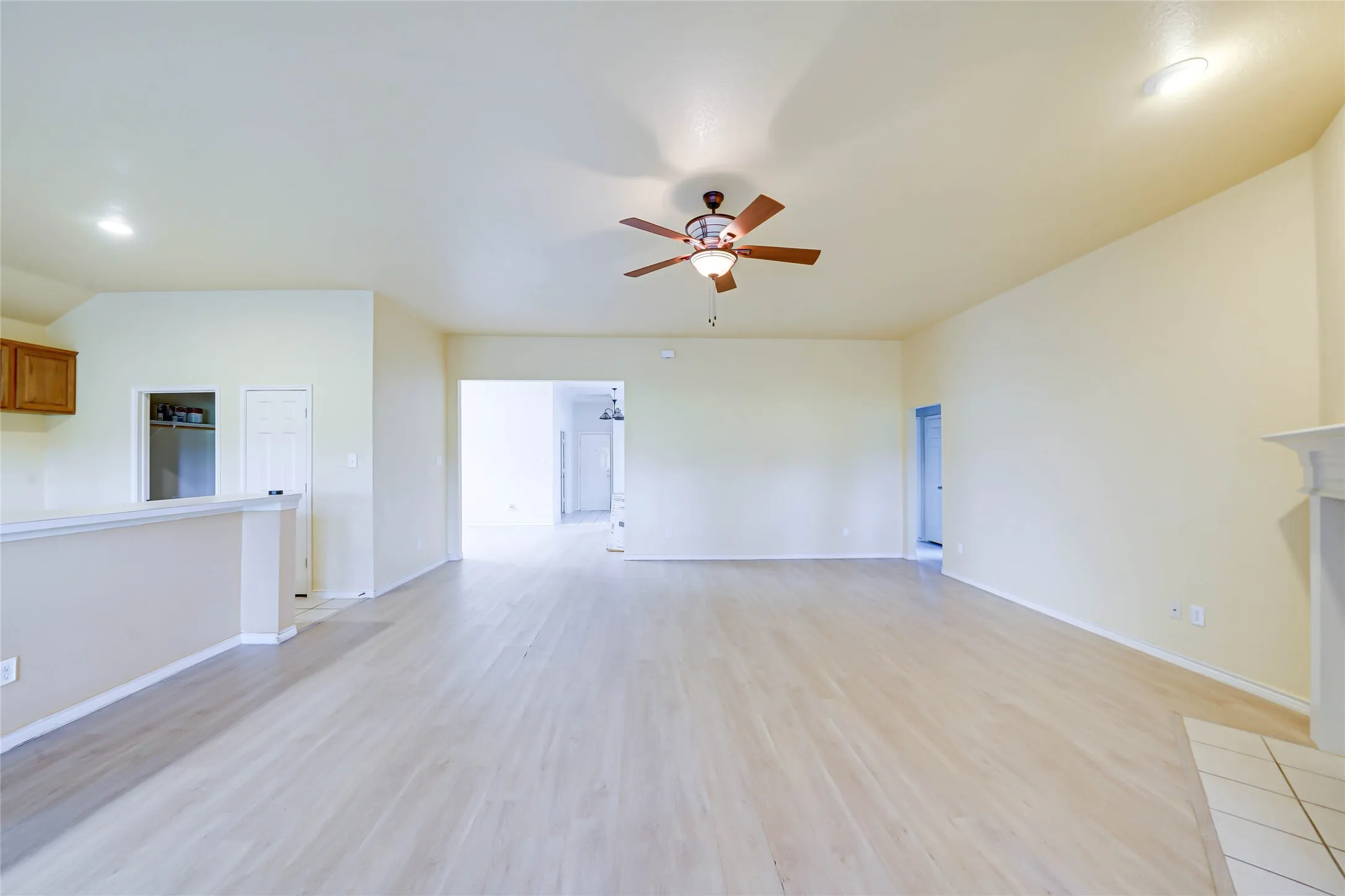 Single Family Residence For Rent in Collin County , 9724 Water Tree Drive, Mc Kinney, Texas 75072, 3 Bedroom, 2 Bathroom, 2 Garage spaces, 2,262 Sqft, built in 2004, mls#21347324, Real Estate Agent in Mc Kinney, Homes For Rent in Collin county, Homes For Rent in Mc Kinney, Realtor in Mc Kinney Texas, Real Estate Brokerage Independent Realty Texas, Luminita Cordes Realtor