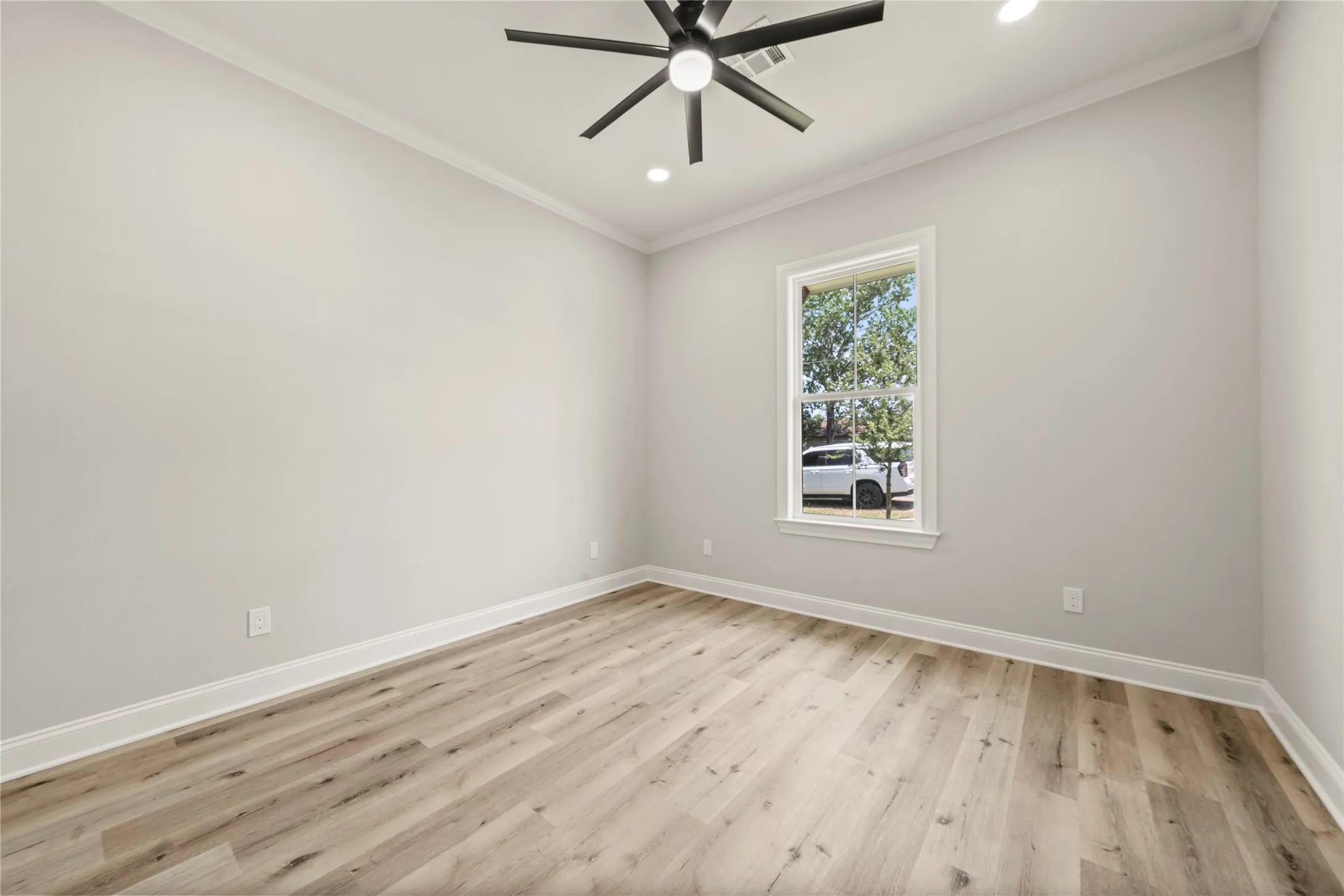 Single Family Residence For Sale in Mc Lennan County , 107 N Jena Street, Riesel, Texas 76682, 3 Bedroom, 2 Bathroom, Garage spaces, 1,805 Sqft, built in 2026, mls#21346187, Real Estate Agent in Riesel, Homes For Sale in Mc Lennan county, Homes For Sale in Riesel, Realtor in Riesel Texas, Real Estate Brokerage Independent Realty Texas, Luminita Cordes Realtor