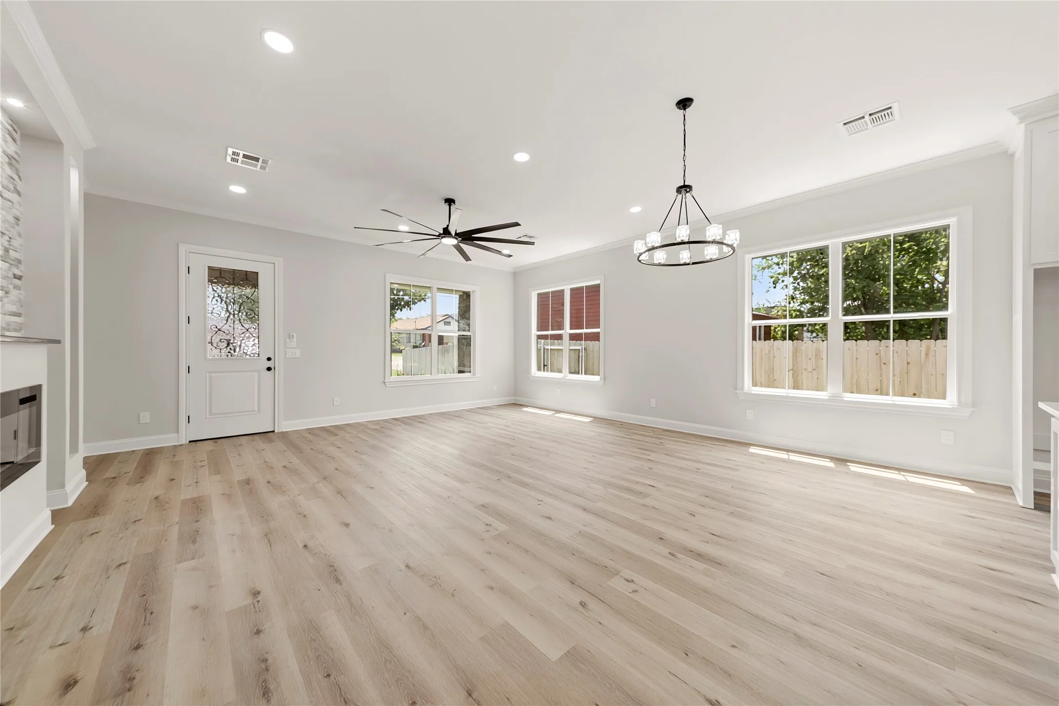 Single Family Residence For Sale in Mc Lennan County , 107 N Jena Street, Riesel, Texas 76682, 3 Bedroom, 2 Bathroom, Garage spaces, 1,805 Sqft, built in 2026, mls#21346187, Real Estate Agent in Riesel, Homes For Sale in Mc Lennan county, Homes For Sale in Riesel, Realtor in Riesel Texas, Real Estate Brokerage Independent Realty Texas, Luminita Cordes Realtor