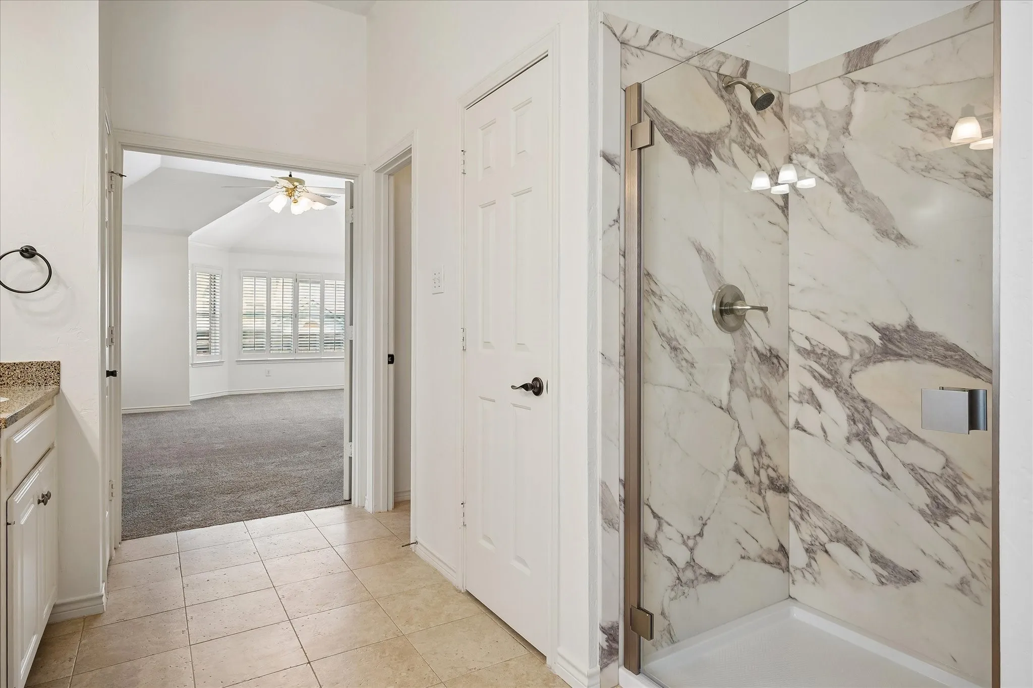 Single Family Residence For Sale in Dallas County , 7710 Sweetgum Drive, Irving, Texas 75063, 4 Bedroom, 3 Bathroom, 2 Garage spaces, 3,239 Sqft, built in 1991, mls#21345942, Real Estate Agent in Irving, Homes For Sale in Dallas county, Homes For Sale in Irving, Realtor in Irving Texas, Real Estate Brokerage Independent Realty Texas, Luminita Cordes Realtor