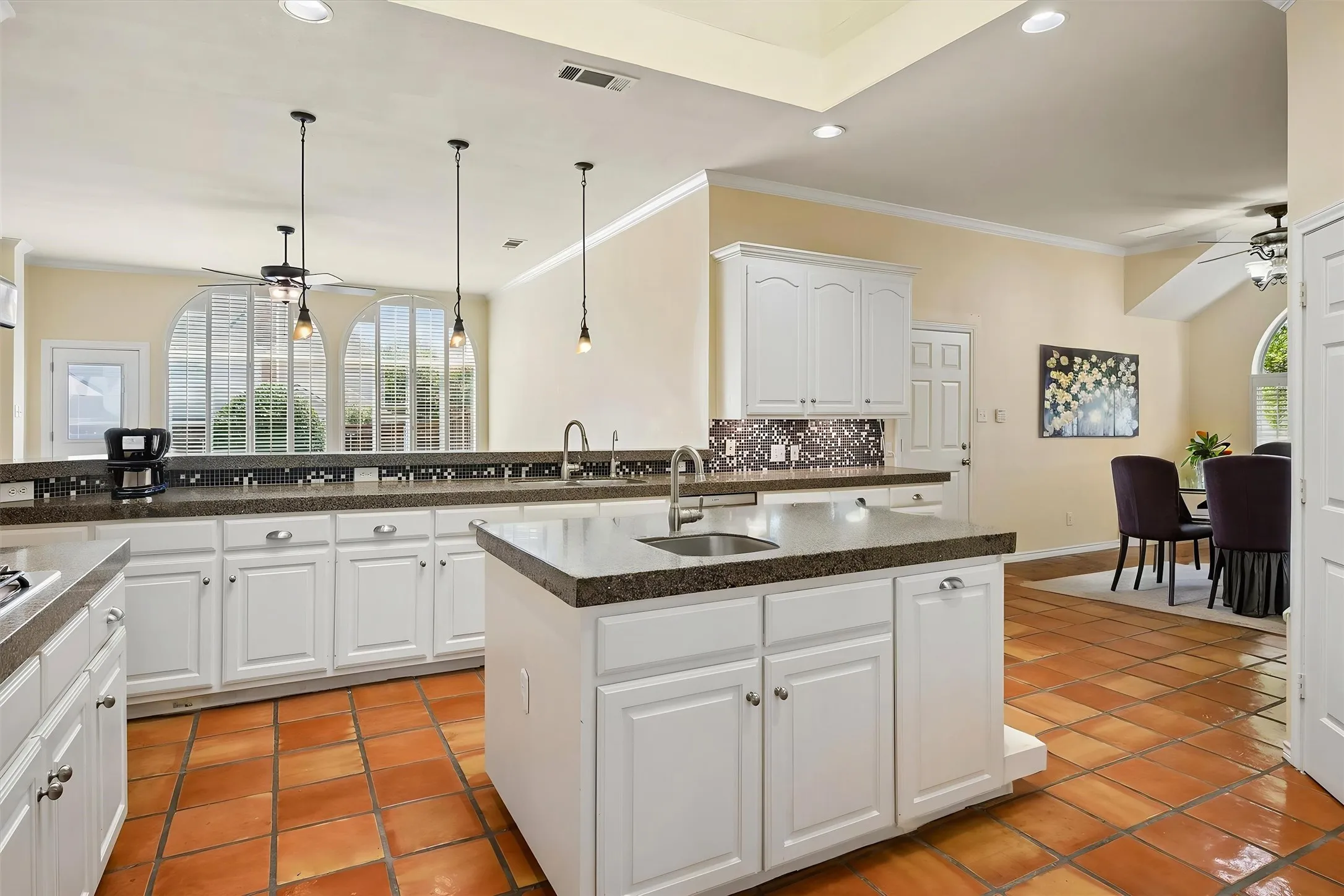 Single Family Residence For Sale in Dallas County , 7710 Sweetgum Drive, Irving, Texas 75063, 4 Bedroom, 3 Bathroom, 2 Garage spaces, 3,239 Sqft, built in 1991, mls#21345942, Real Estate Agent in Irving, Homes For Sale in Dallas county, Homes For Sale in Irving, Realtor in Irving Texas, Real Estate Brokerage Independent Realty Texas, Luminita Cordes Realtor