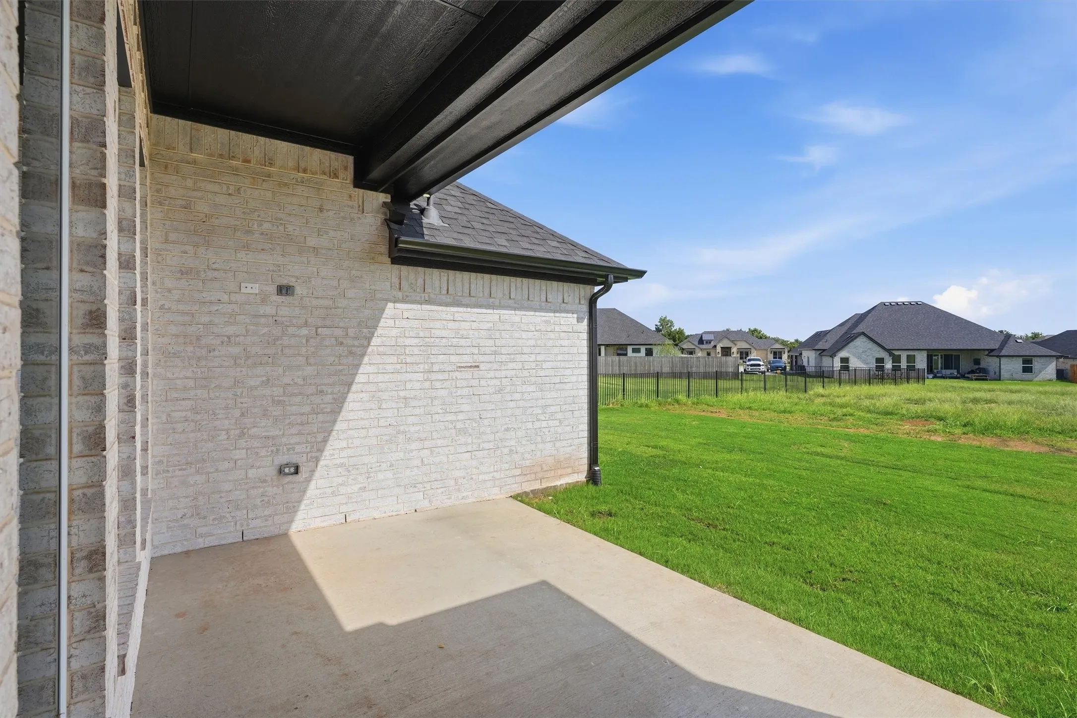 Single Family Residence For Sale in Hood County , 104 Hazlewood Court, Granbury, Texas 76049, 4 Bedroom, 3 Bathroom, 3 Garage spaces, 2,467 Sqft, built in 2026, mls#21342542, Real Estate Agent in Granbury, Homes For Sale in Hood county, Homes For Sale in Granbury, Realtor in Granbury Texas, Real Estate Brokerage Independent Realty Texas, Luminita Cordes Realtor