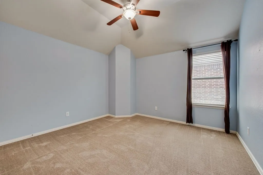 Single Family Residence For Rent in Collin County , 10516 Bolivar Drive, Mc Kinney, Texas 75072, 4 Bedroom, 3 Bathroom, 2 Garage spaces, 2,746 Sqft, built in 2009, mls#21347328, Real Estate Agent in Mc Kinney, Homes For Rent in Collin county, Homes For Rent in Mc Kinney, Realtor in Mc Kinney Texas, Real Estate Brokerage Independent Realty Texas, Luminita Cordes Realtor