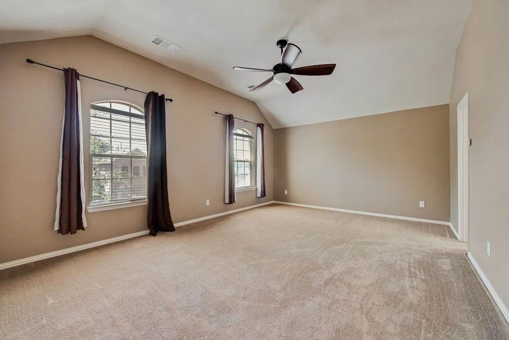 Single Family Residence For Rent in Collin County , 10516 Bolivar Drive, Mc Kinney, Texas 75072, 4 Bedroom, 3 Bathroom, 2 Garage spaces, 2,746 Sqft, built in 2009, mls#21347328, Real Estate Agent in Mc Kinney, Homes For Rent in Collin county, Homes For Rent in Mc Kinney, Realtor in Mc Kinney Texas, Real Estate Brokerage Independent Realty Texas, Luminita Cordes Realtor