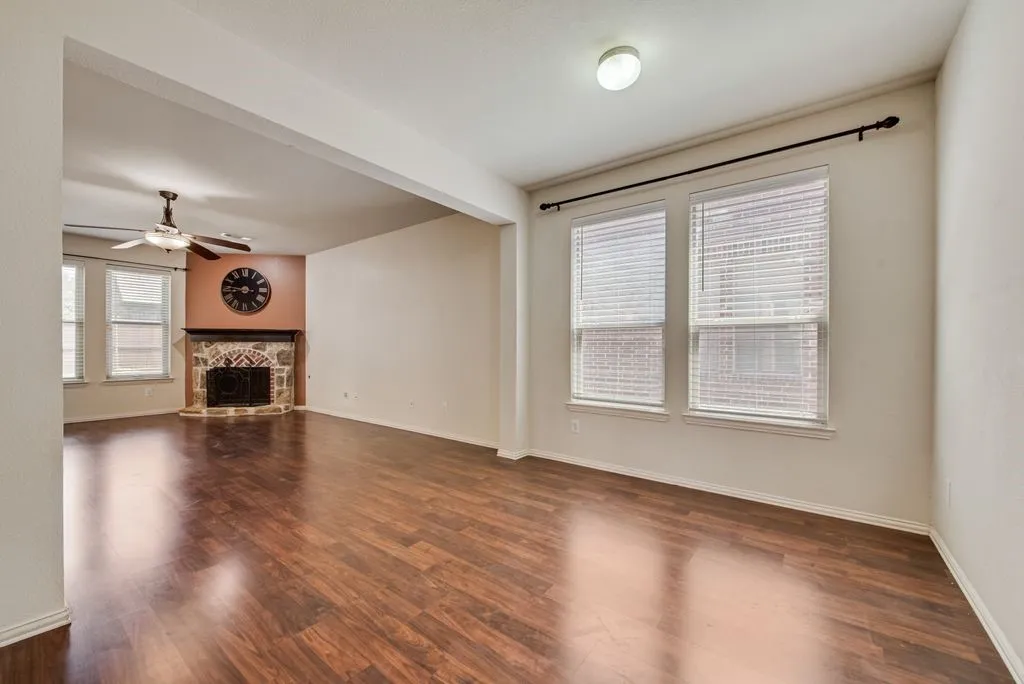 Single Family Residence For Rent in Collin County , 10516 Bolivar Drive, Mc Kinney, Texas 75072, 4 Bedroom, 3 Bathroom, 2 Garage spaces, 2,746 Sqft, built in 2009, mls#21347328, Real Estate Agent in Mc Kinney, Homes For Rent in Collin county, Homes For Rent in Mc Kinney, Realtor in Mc Kinney Texas, Real Estate Brokerage Independent Realty Texas, Luminita Cordes Realtor