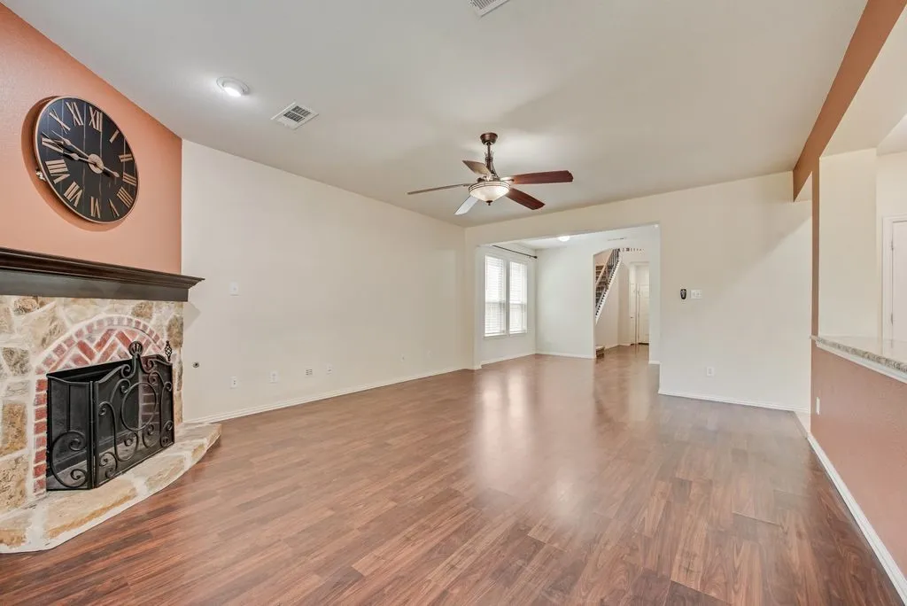 Single Family Residence For Rent in Collin County , 10516 Bolivar Drive, Mc Kinney, Texas 75072, 4 Bedroom, 3 Bathroom, 2 Garage spaces, 2,746 Sqft, built in 2009, mls#21347328, Real Estate Agent in Mc Kinney, Homes For Rent in Collin county, Homes For Rent in Mc Kinney, Realtor in Mc Kinney Texas, Real Estate Brokerage Independent Realty Texas, Luminita Cordes Realtor