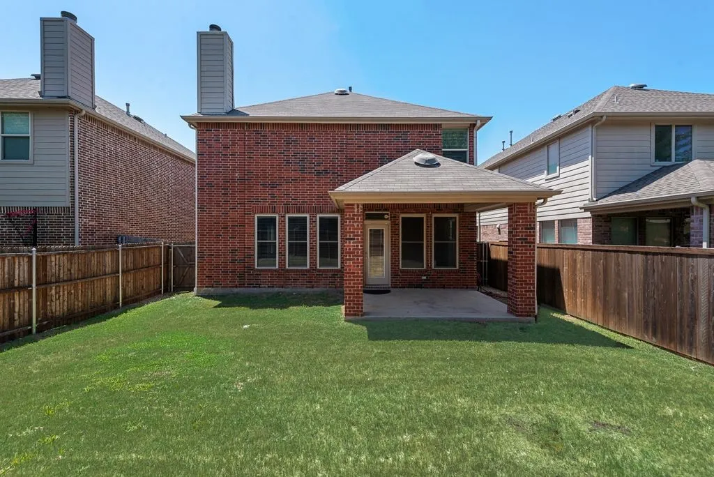 Single Family Residence For Rent in Collin County , 10516 Bolivar Drive, Mc Kinney, Texas 75072, 4 Bedroom, 3 Bathroom, 2 Garage spaces, 2,746 Sqft, built in 2009, mls#21347328, Real Estate Agent in Mc Kinney, Homes For Rent in Collin county, Homes For Rent in Mc Kinney, Realtor in Mc Kinney Texas, Real Estate Brokerage Independent Realty Texas, Luminita Cordes Realtor