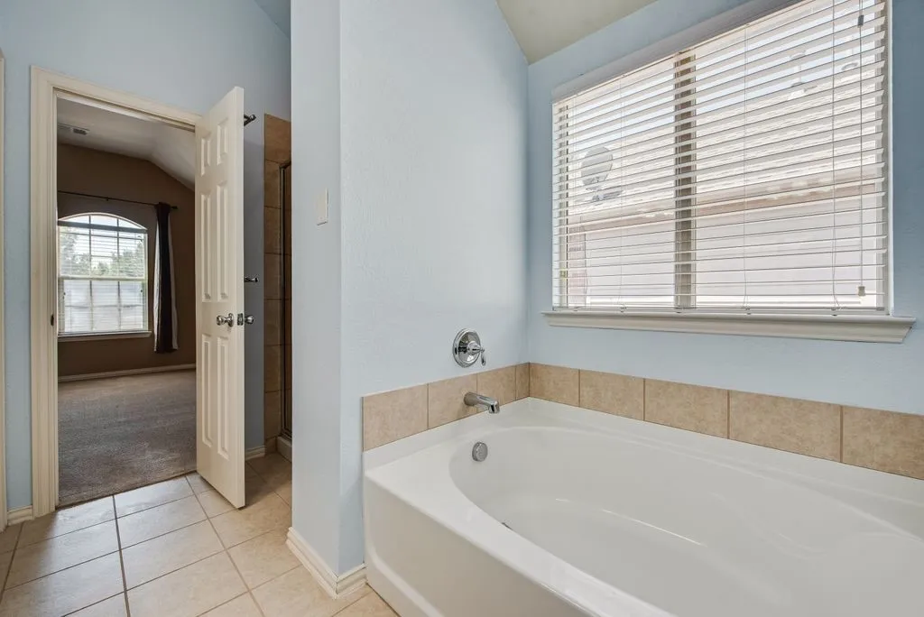 Single Family Residence For Rent in Collin County , 10516 Bolivar Drive, Mc Kinney, Texas 75072, 4 Bedroom, 3 Bathroom, 2 Garage spaces, 2,746 Sqft, built in 2009, mls#21347328, Real Estate Agent in Mc Kinney, Homes For Rent in Collin county, Homes For Rent in Mc Kinney, Realtor in Mc Kinney Texas, Real Estate Brokerage Independent Realty Texas, Luminita Cordes Realtor