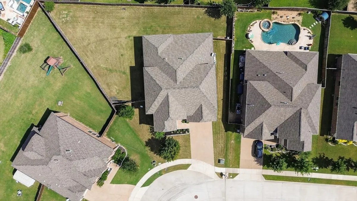 Single Family Residence For Sale in Collin County , 4250 Salado Creek Way, Celina, Texas 75078, 5 Bedroom, 5 Bathroom, 2 Garage spaces, 4,080 Sqft, built in 2016, mls#21347308, Real Estate Agent in Celina, Homes For Sale in Collin county, Homes For Sale in Celina, Realtor in Celina Texas, Real Estate Brokerage Independent Realty Texas, Luminita Cordes Realtor