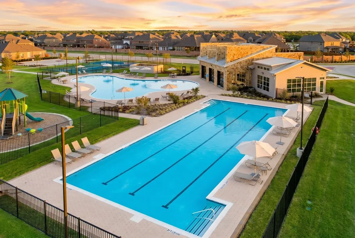 Single Family Residence For Sale in Collin County , 4250 Salado Creek Way, Celina, Texas 75078, 5 Bedroom, 5 Bathroom, 2 Garage spaces, 4,080 Sqft, built in 2016, mls#21347308, Real Estate Agent in Celina, Homes For Sale in Collin county, Homes For Sale in Celina, Realtor in Celina Texas, Real Estate Brokerage Independent Realty Texas, Luminita Cordes Realtor