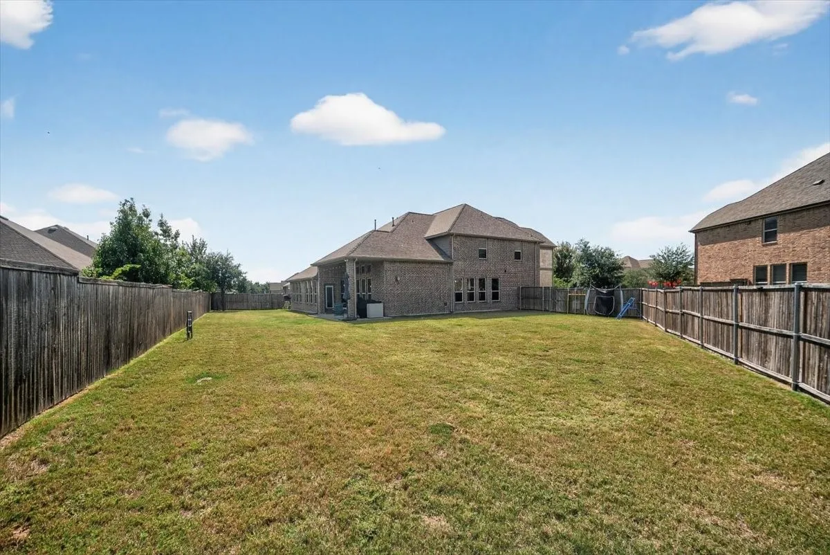 Single Family Residence For Sale in Collin County , 4250 Salado Creek Way, Celina, Texas 75078, 5 Bedroom, 5 Bathroom, 2 Garage spaces, 4,080 Sqft, built in 2016, mls#21347308, Real Estate Agent in Celina, Homes For Sale in Collin county, Homes For Sale in Celina, Realtor in Celina Texas, Real Estate Brokerage Independent Realty Texas, Luminita Cordes Realtor