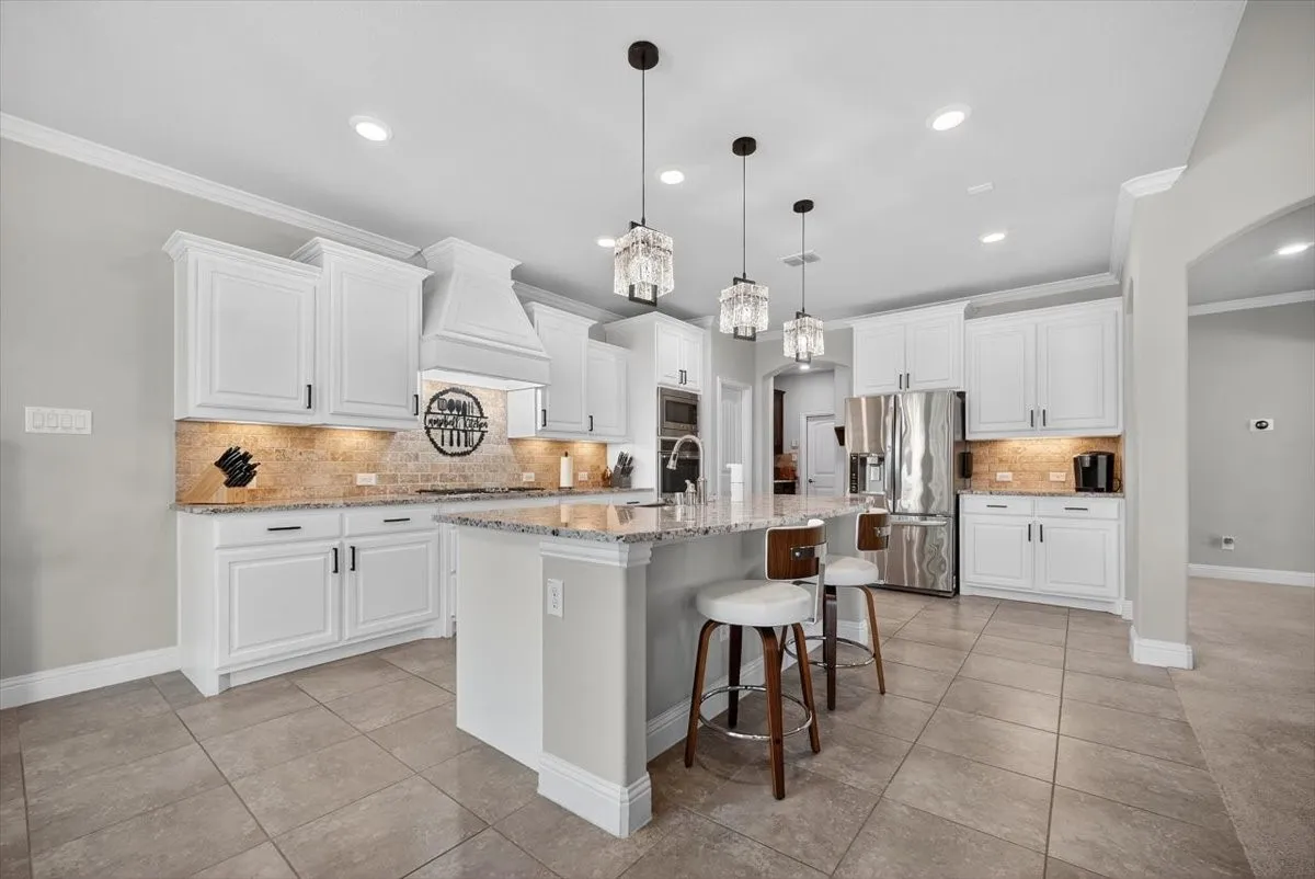 Single Family Residence For Sale in Collin County , 4250 Salado Creek Way, Celina, Texas 75078, 5 Bedroom, 5 Bathroom, 2 Garage spaces, 4,080 Sqft, built in 2016, mls#21347308, Real Estate Agent in Celina, Homes For Sale in Collin county, Homes For Sale in Celina, Realtor in Celina Texas, Real Estate Brokerage Independent Realty Texas, Luminita Cordes Realtor