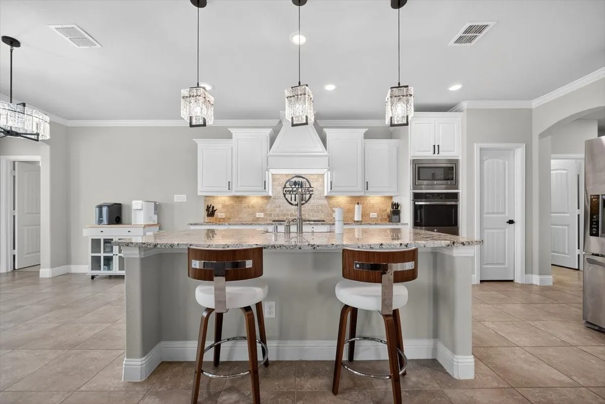 Single Family Residence For Sale in Collin County , 4250 Salado Creek Way, Celina, Texas 75078, 5 Bedroom, 5 Bathroom, 2 Garage spaces, 4,080 Sqft, built in 2016, mls#21347308, Real Estate Agent in Celina, Homes For Sale in Collin county, Homes For Sale in Celina, Realtor in Celina Texas, Real Estate Brokerage Independent Realty Texas, Luminita Cordes Realtor