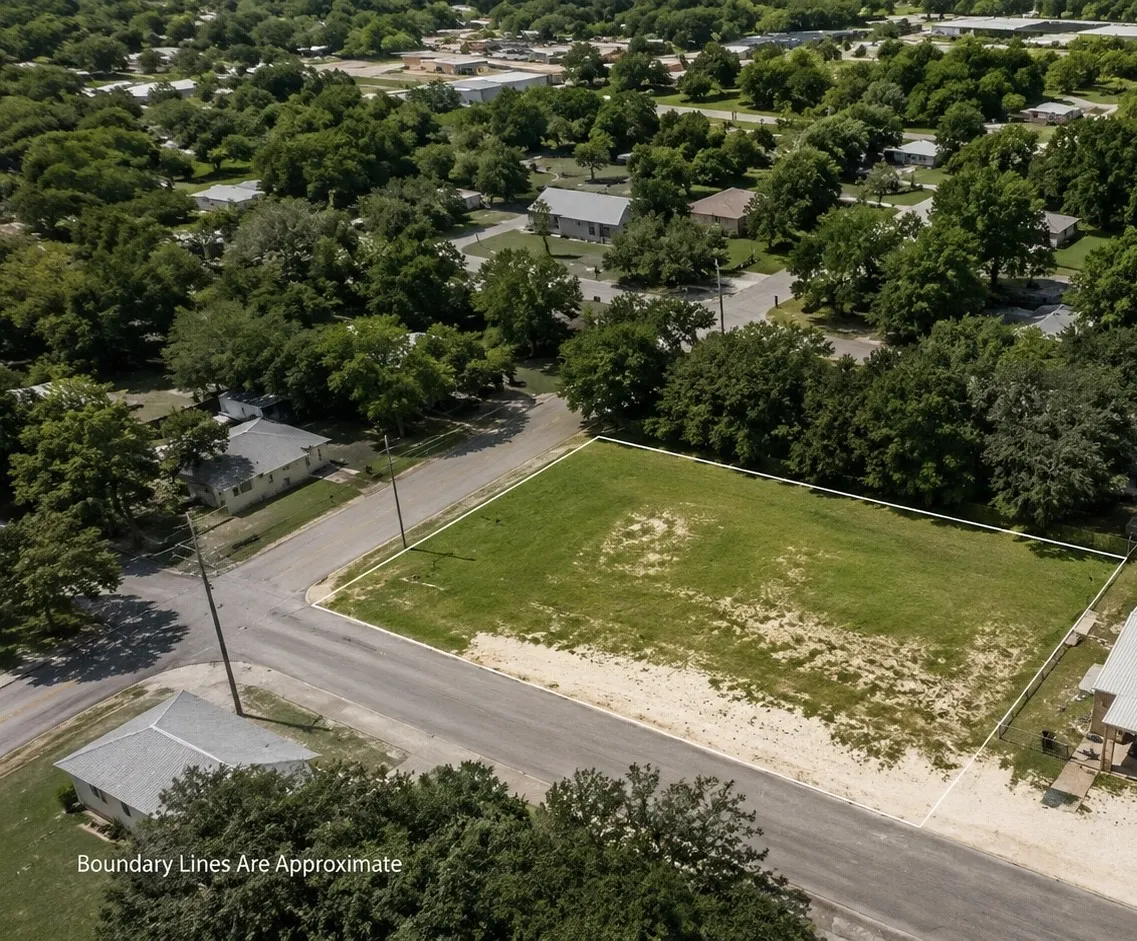 Quadruplex For Sale in Erath County , 811 W Oak, Stephenville, Texas 76401, 12 Bedrooms, 12 Bathrooms, 1 Garage spaces, 0 Sqft, built in 2027, Price $1,349,000, mls#21347278, Real Estate Agent in Stephenville, Homes For Sale in Erath county, Homes For Sale in Stephenville, Realtor in Stephenville Texas, Real Estate Brokerage Independent Realty Texas, Luminita Cordes Realtor
